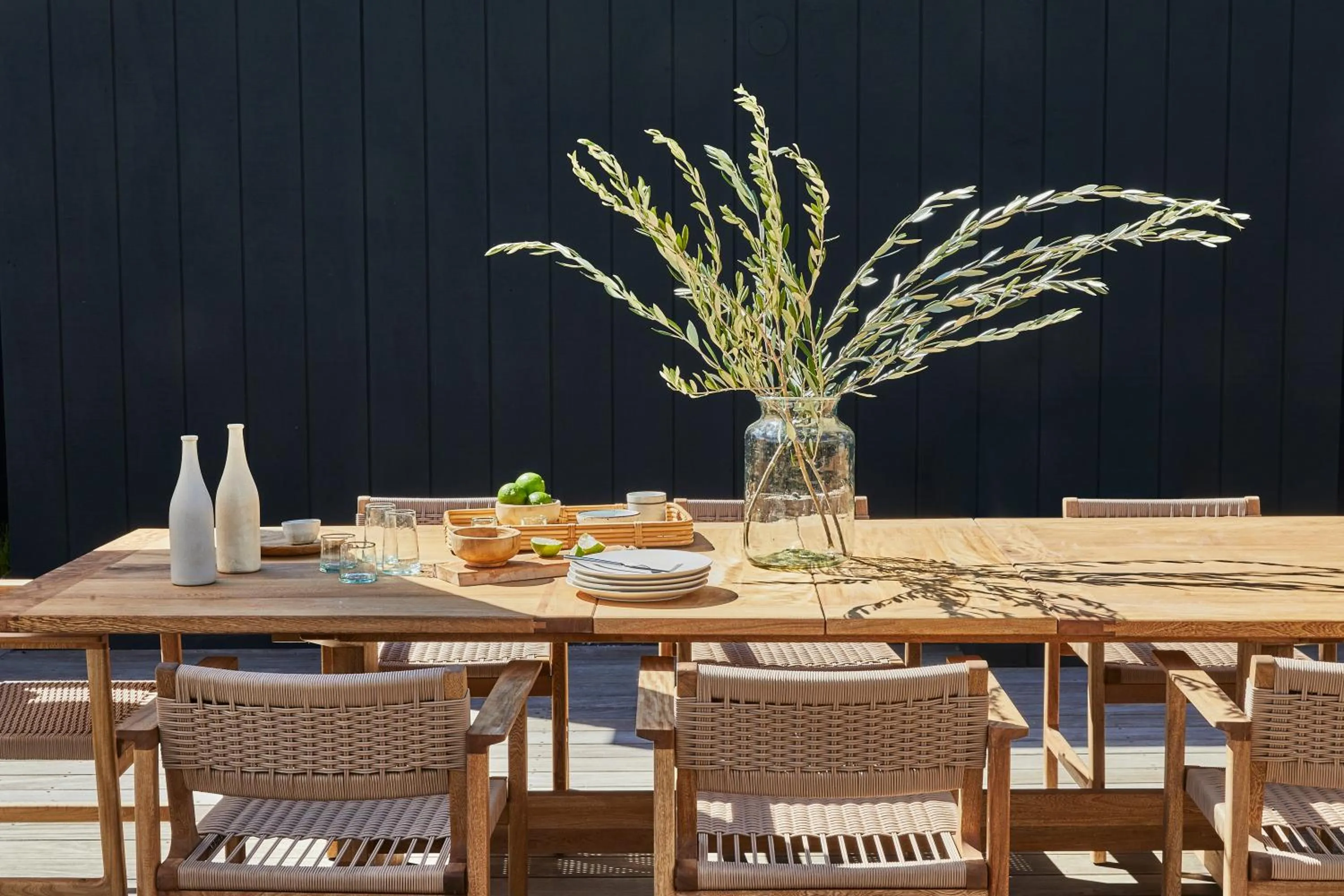 Patio in Hotel June Malibu