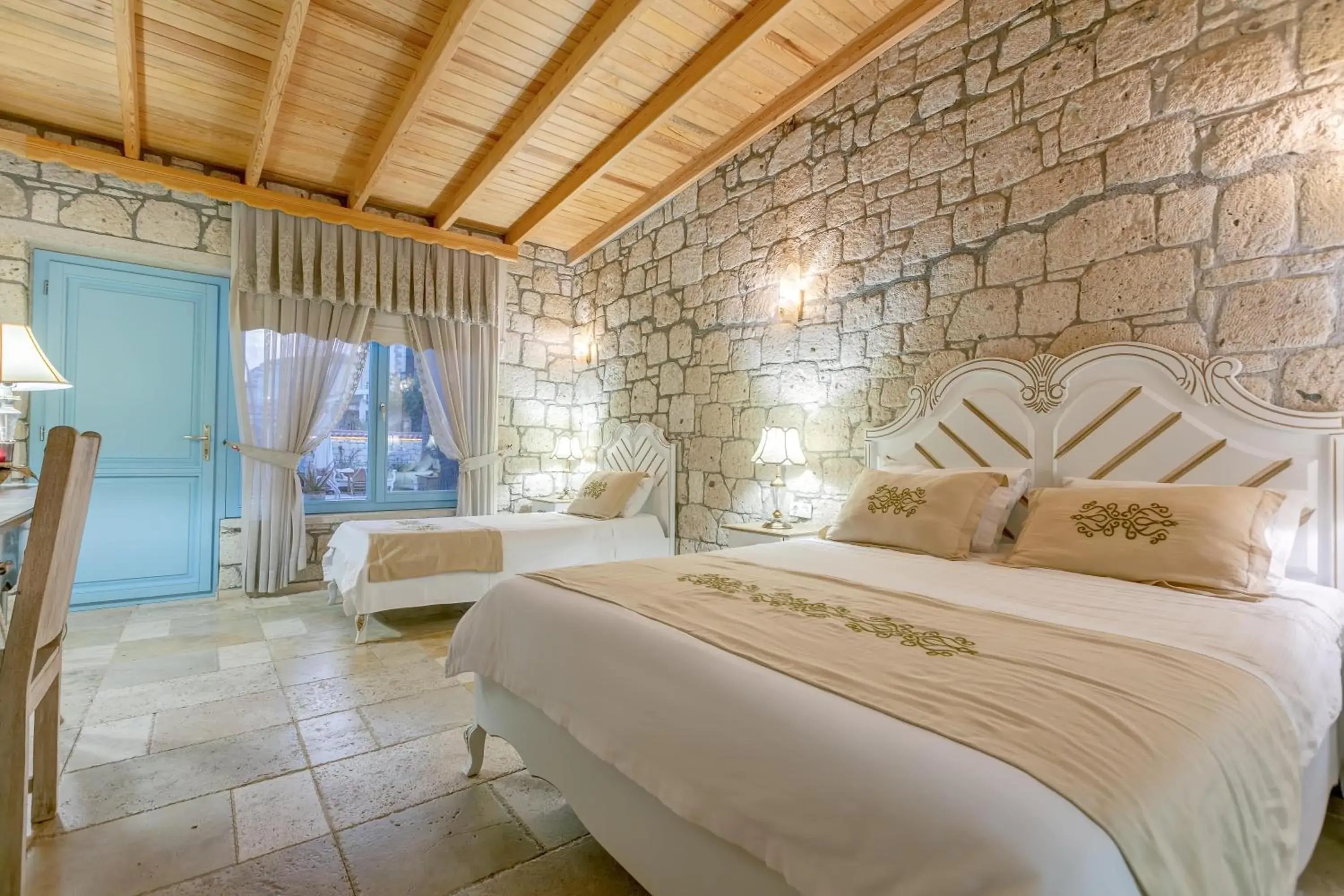 Superior Triple Room in Villa Fora Hotel Superior Triple Room in Villa Fora Hotel