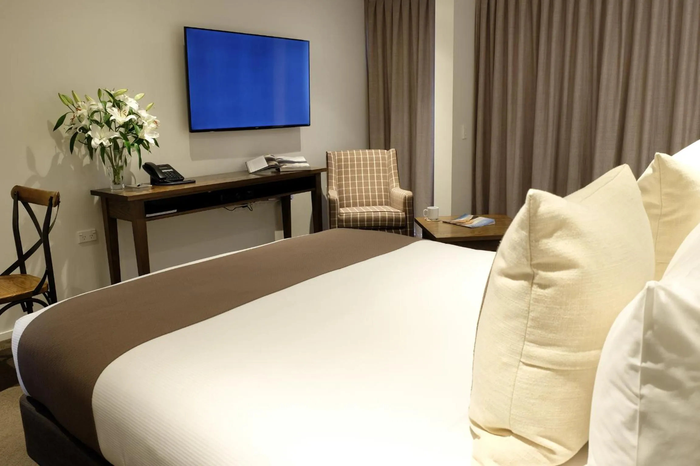 Bed in West Meadows of Wanaka