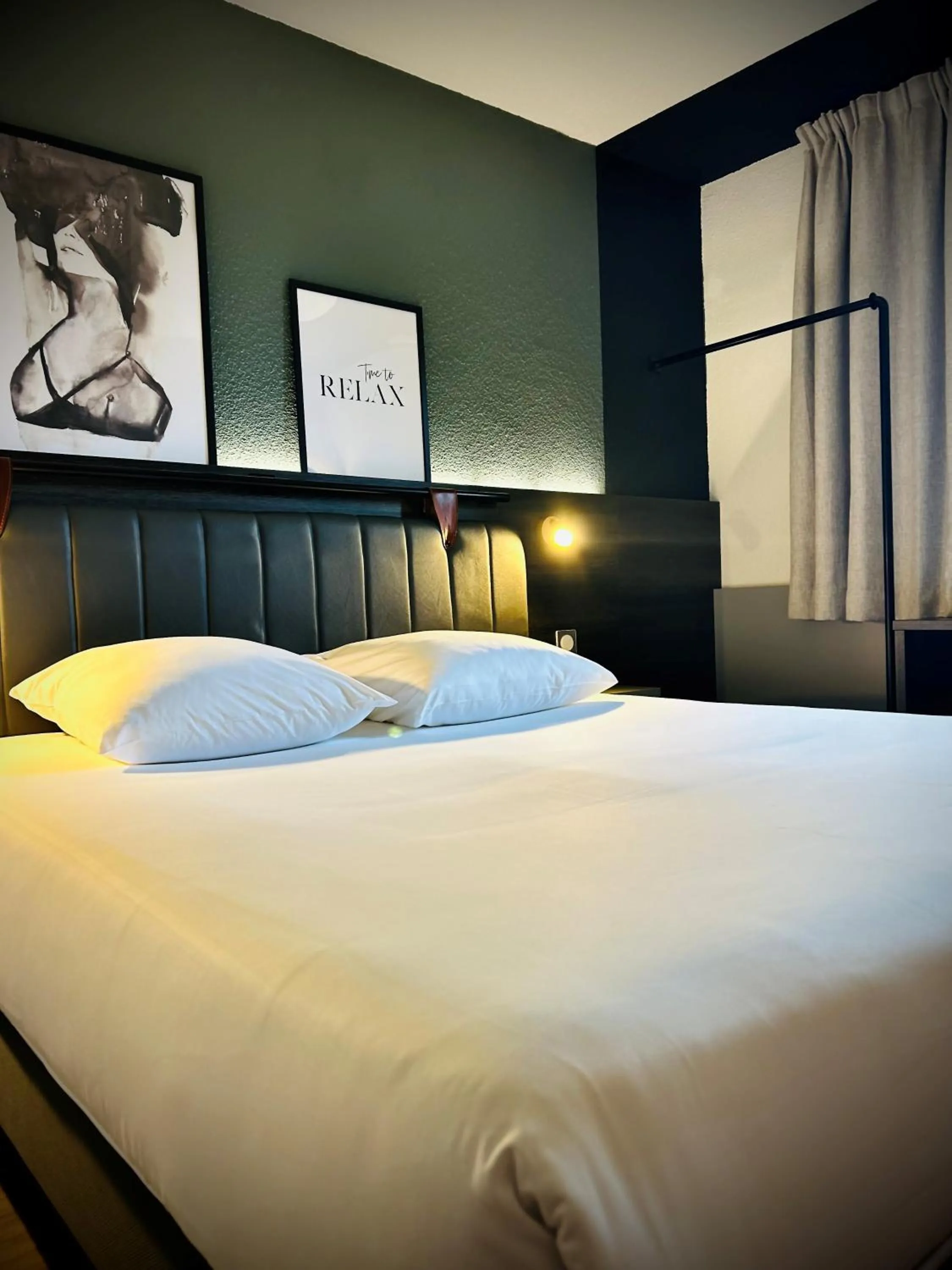 Bed in Tulip Inn Beaune