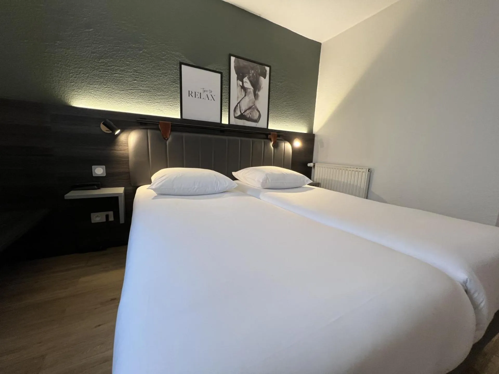 Bed in Tulip Inn Beaune
