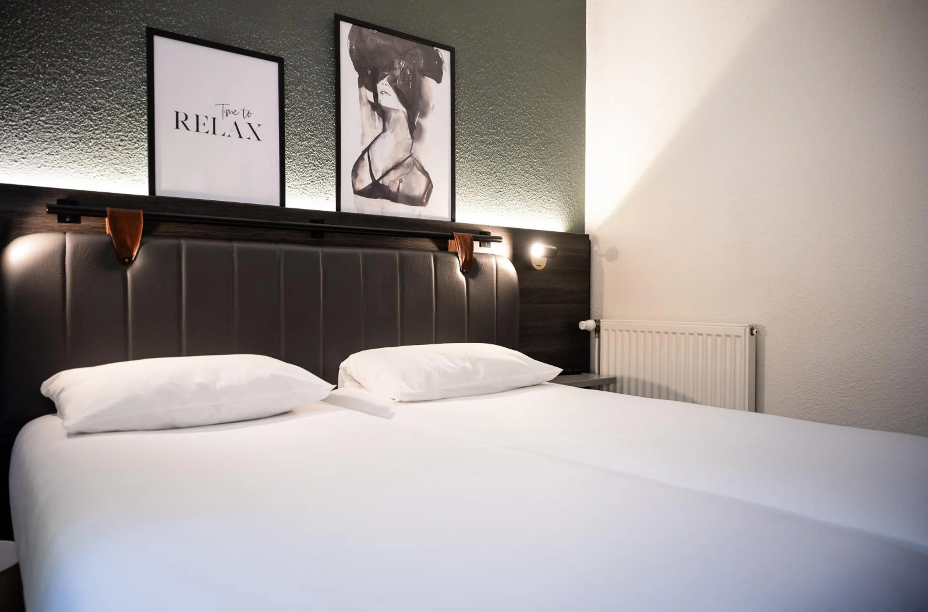 Bed in Tulip Inn Beaune