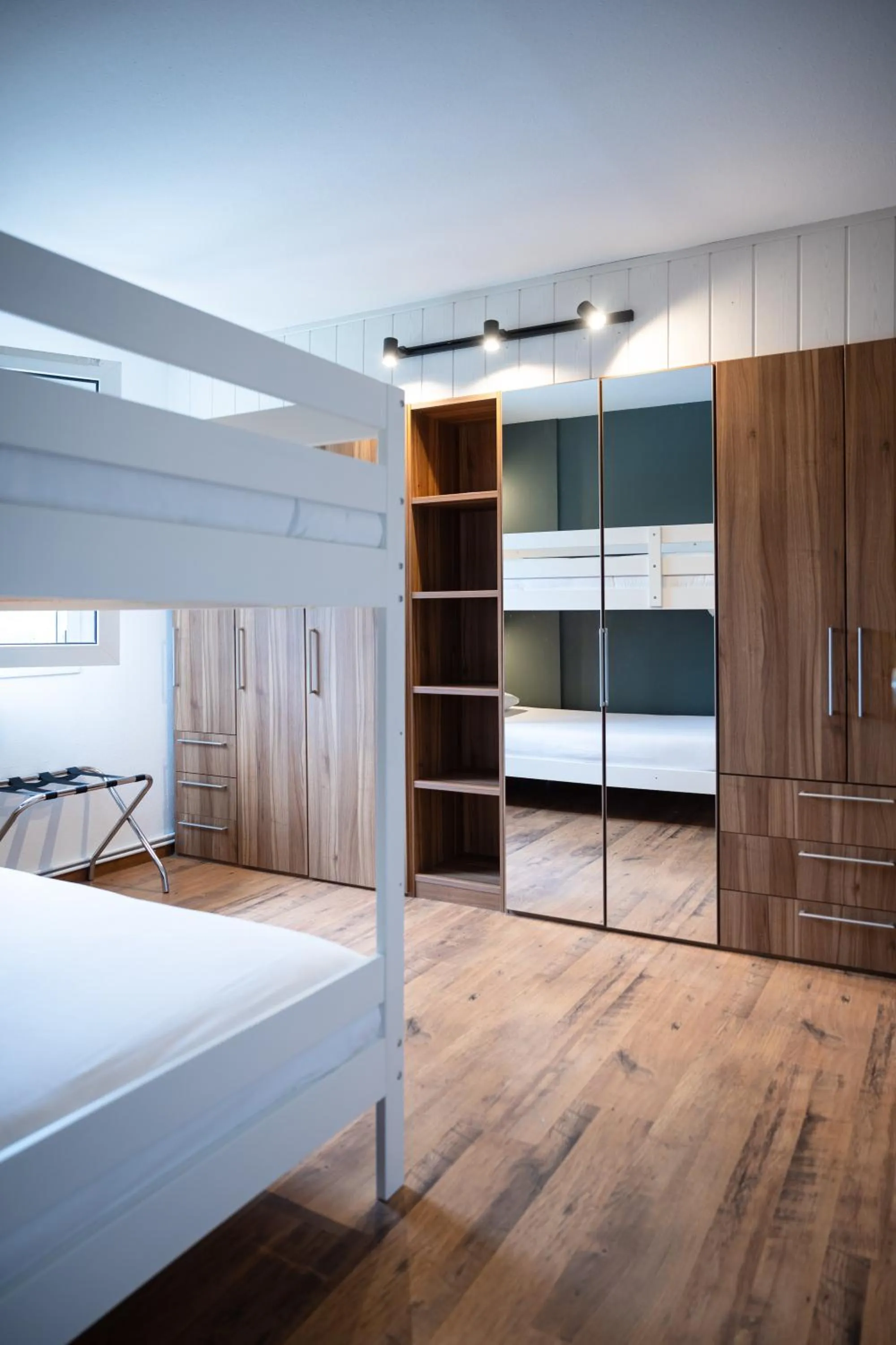 Photo of the whole room, Bed in Tulip Inn Beaune