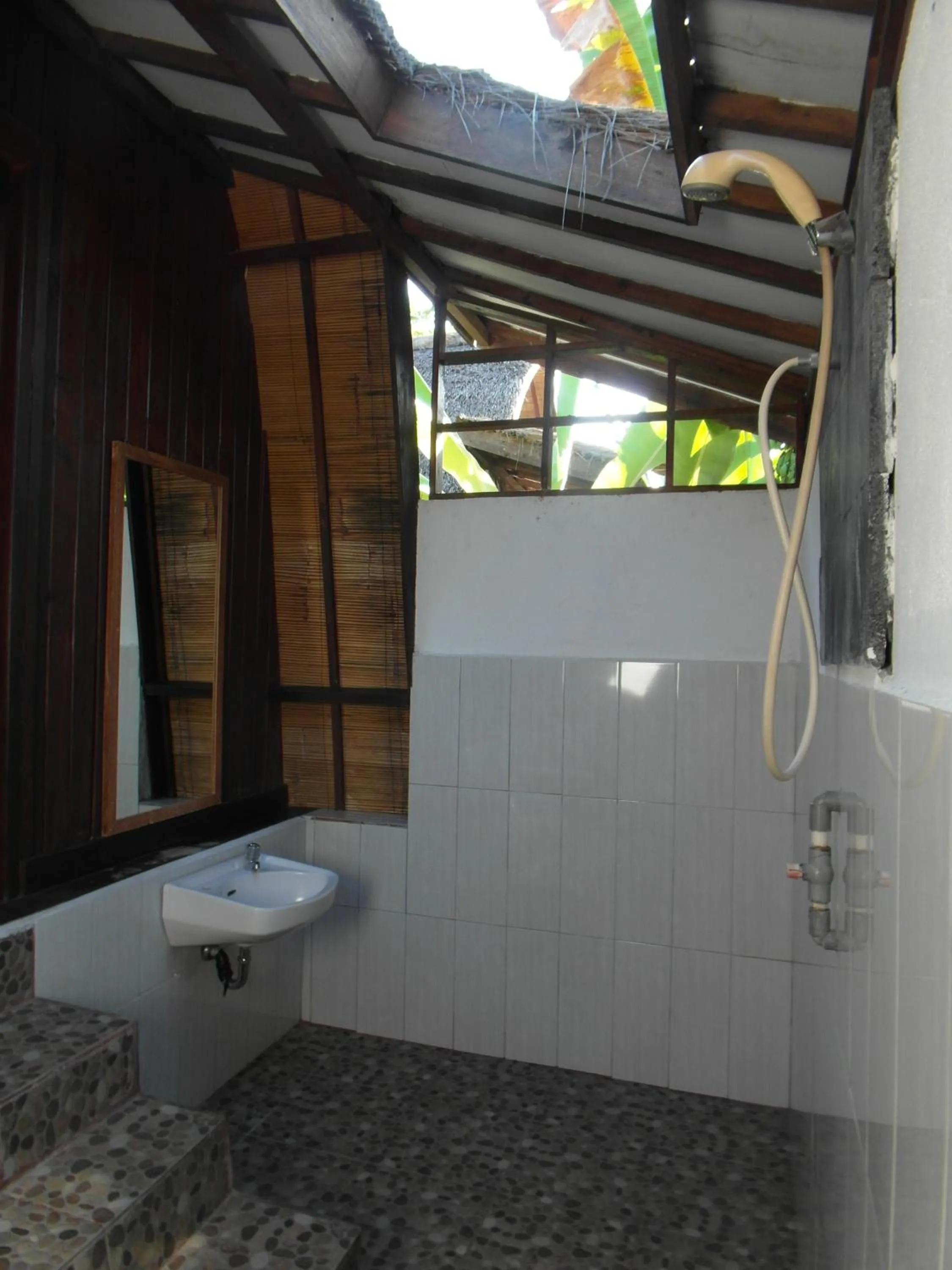 Bathroom in Melati Cottage