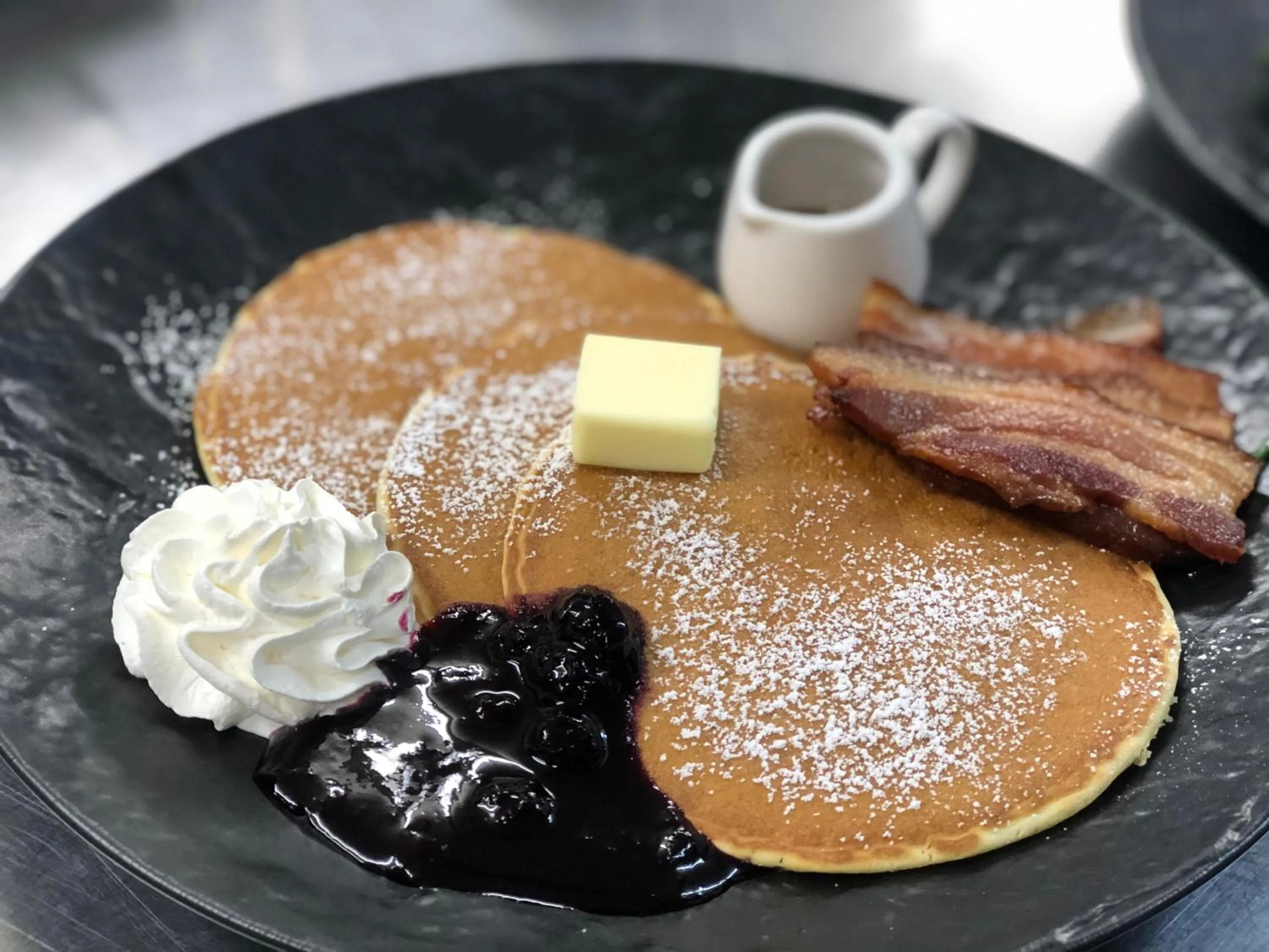 Breakfast in Phoenix Hotel by HHG