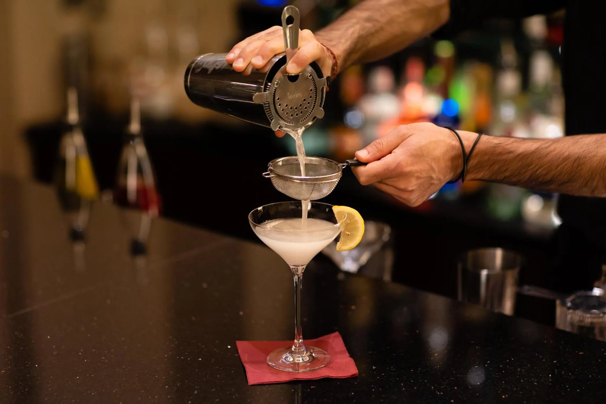 Lounge or bar in Phoenix Hotel by HHG