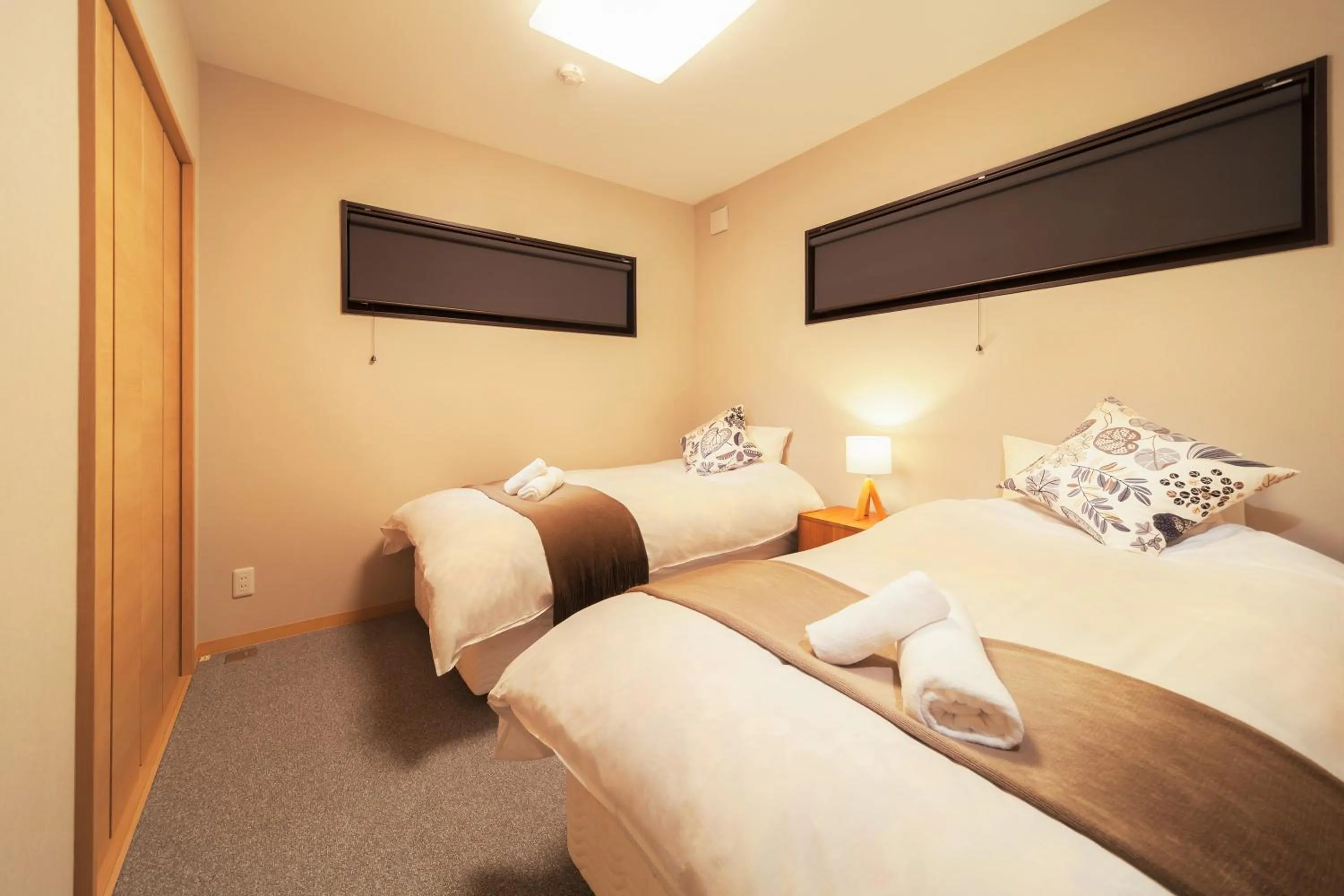 Property building, Bed in Wadano Woods by HHG