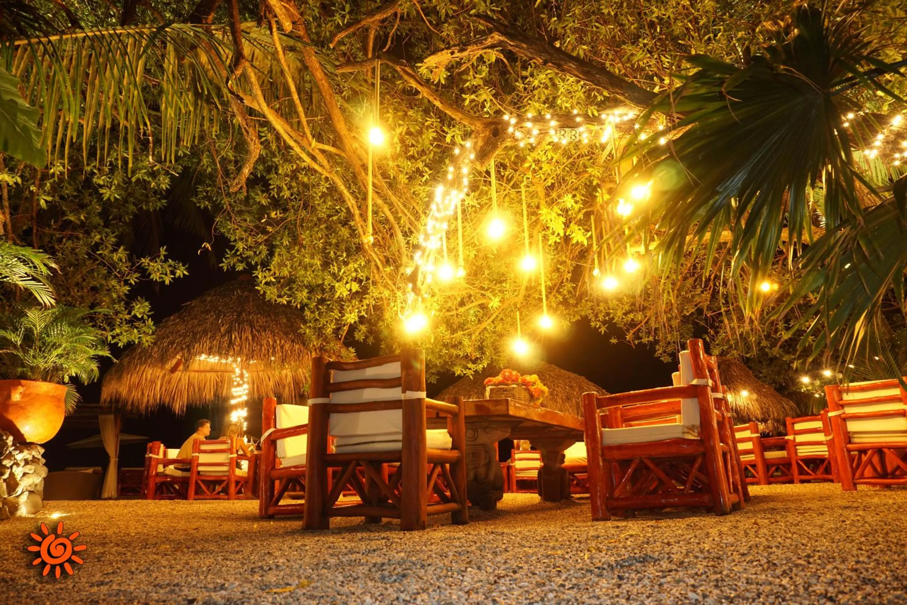 Restaurant/places to eat in Locanda Samara Beach