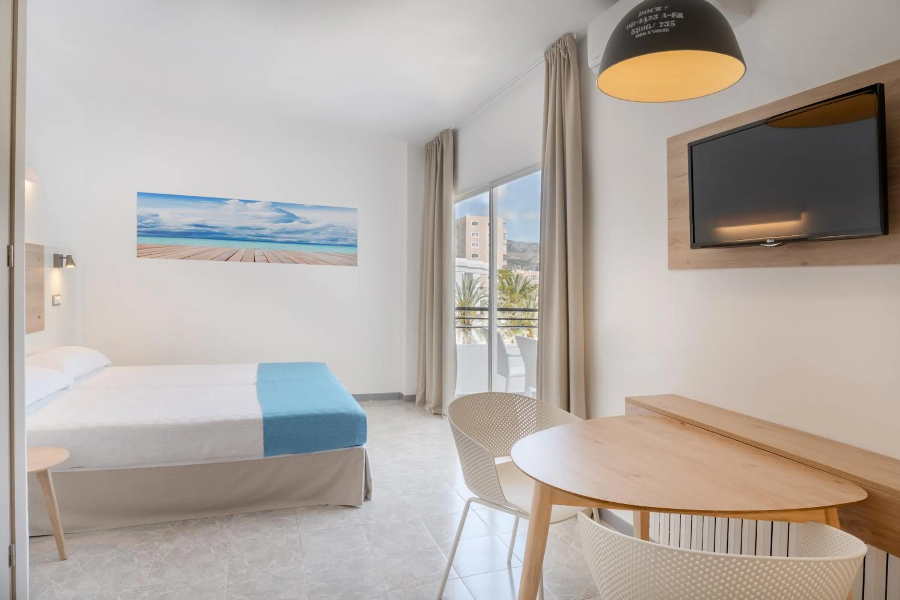 Other, Bed in Sol Lunamar Palmanova Apartamentos - Adults Only