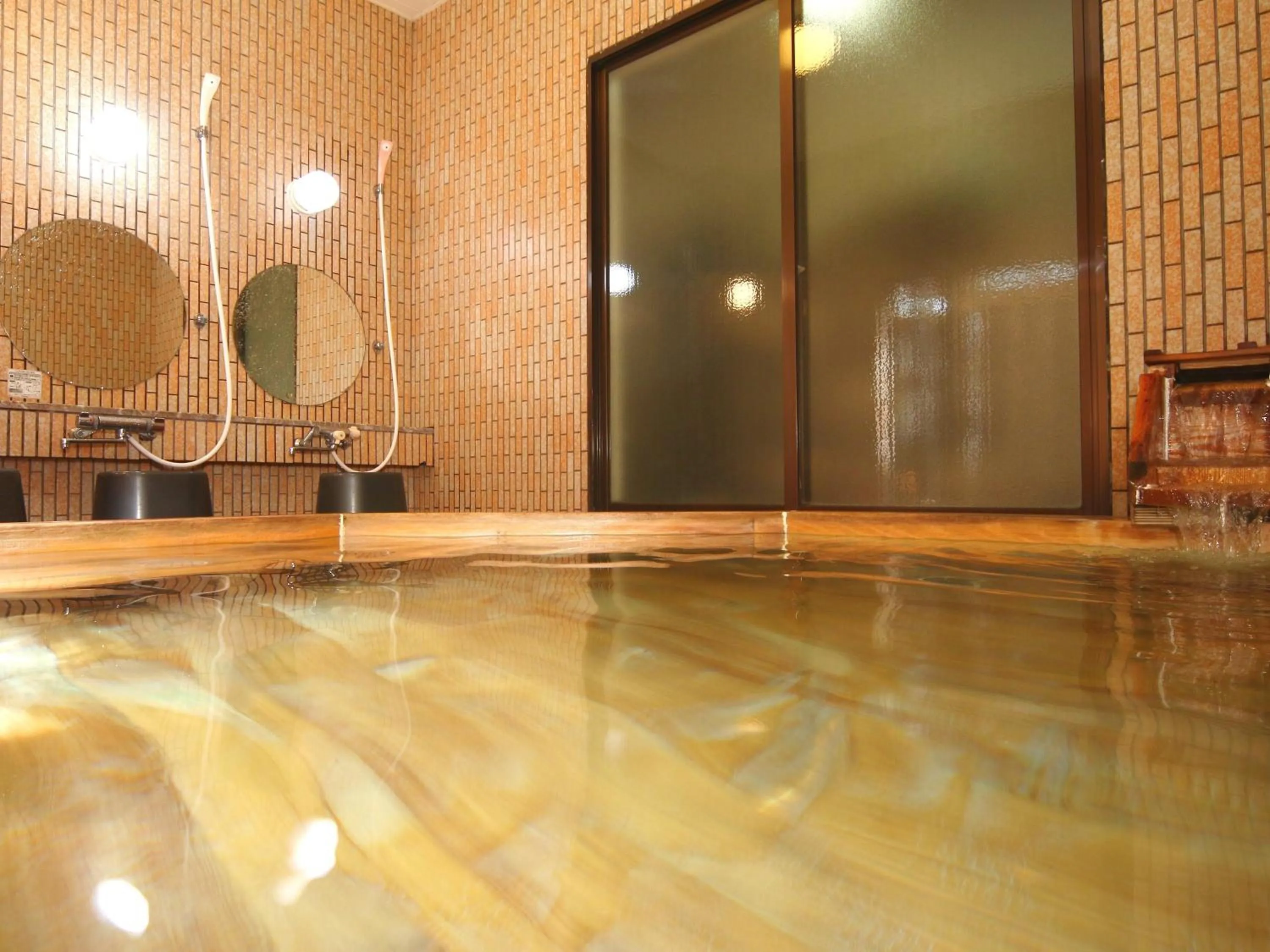 Public Bath in Ena Totaro