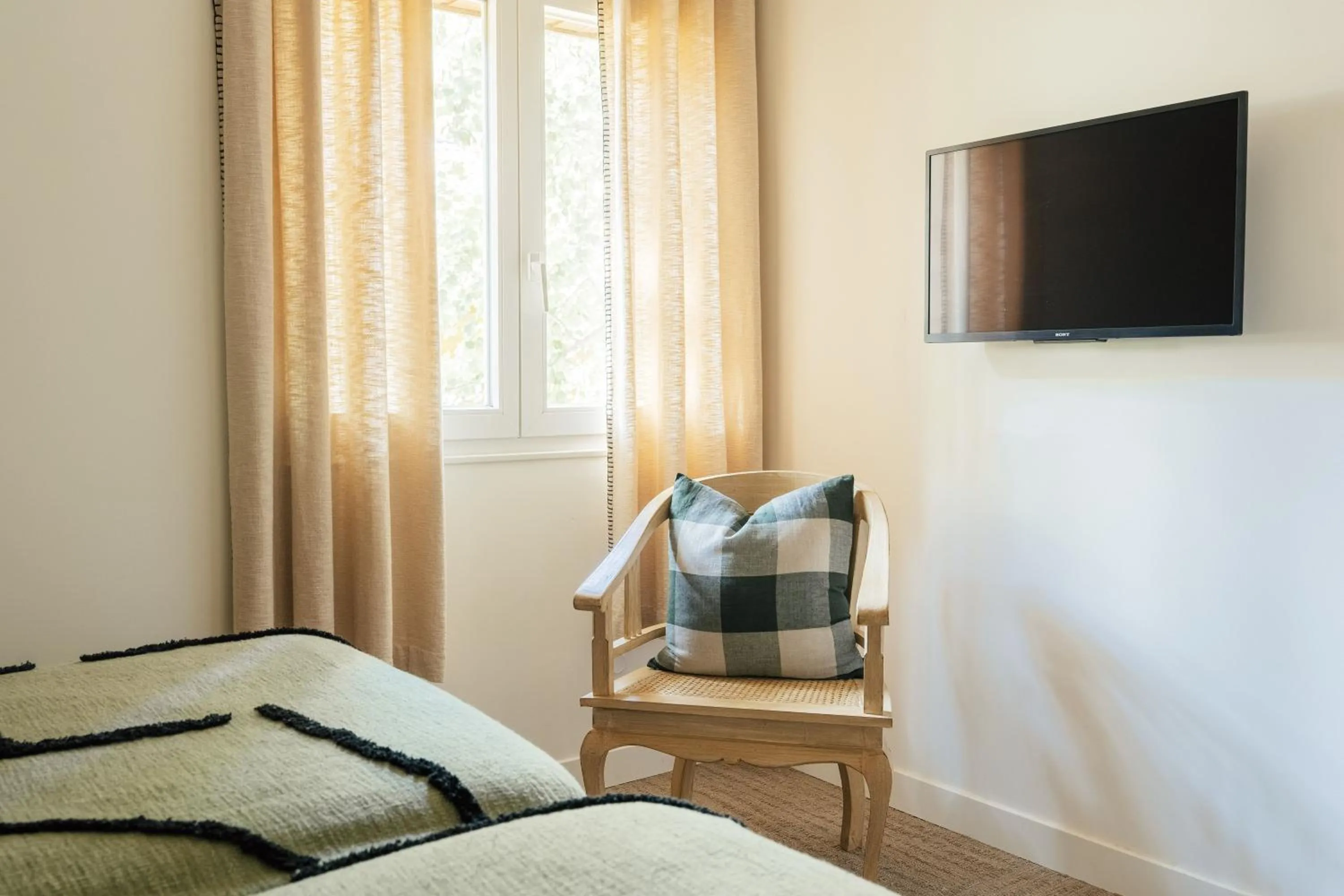 Bedroom, Bed in Domaine La Gentilhommière