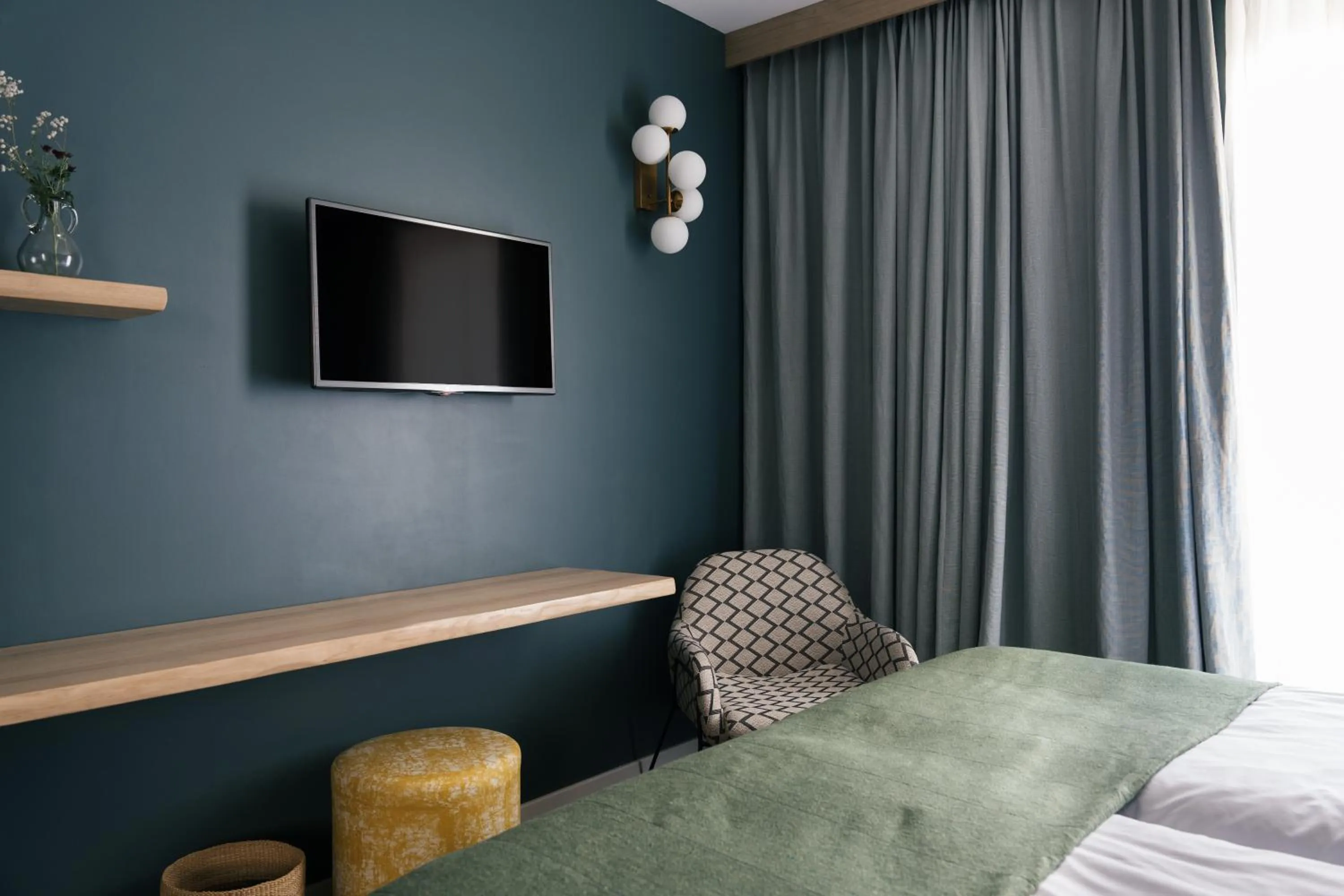 Bedroom, Bed in Domaine La Gentilhommière