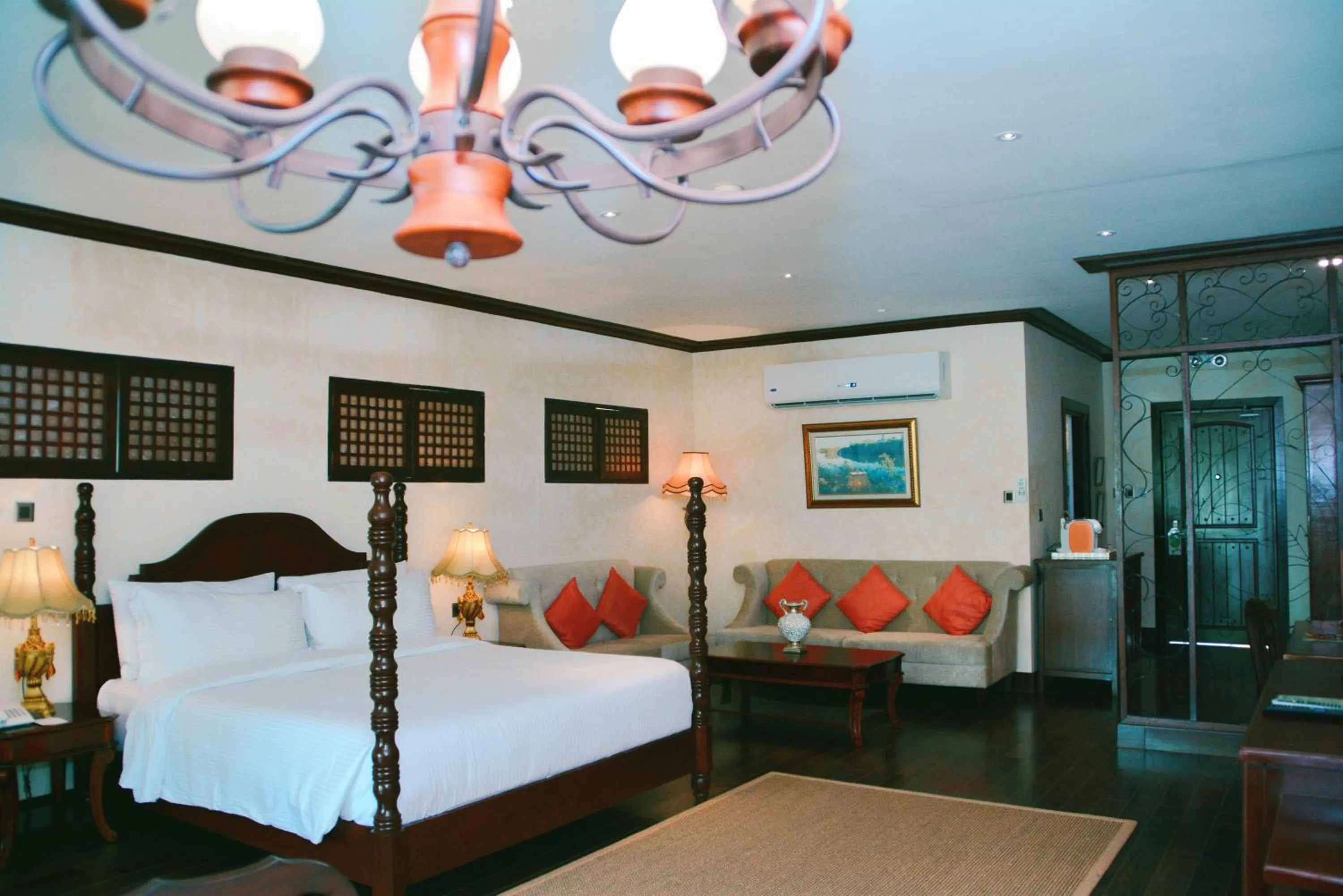 Photo of the whole room, Bed in Espacio Verde Resort