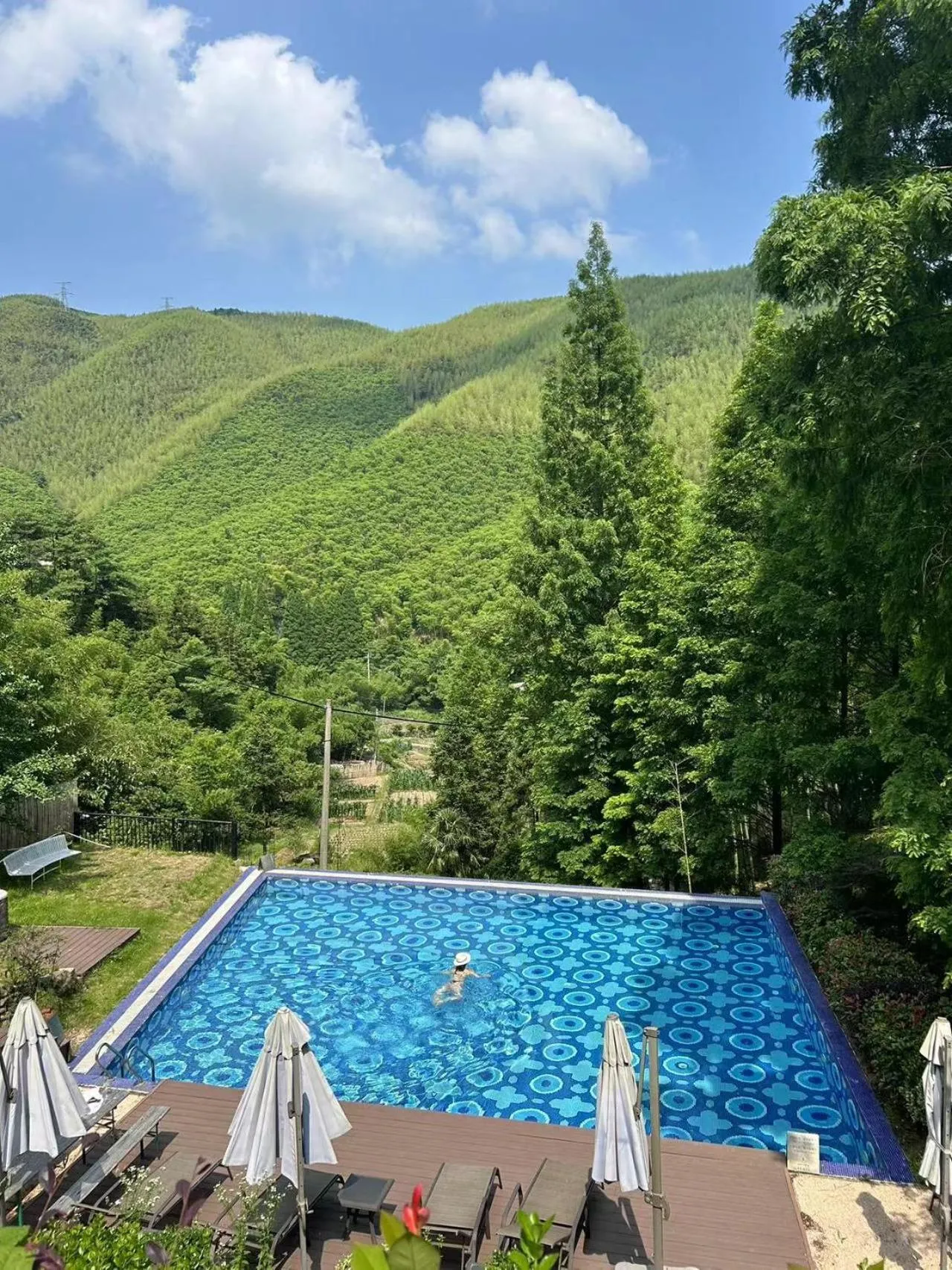 Swimming pool in Moganshan Arcadia Resorts