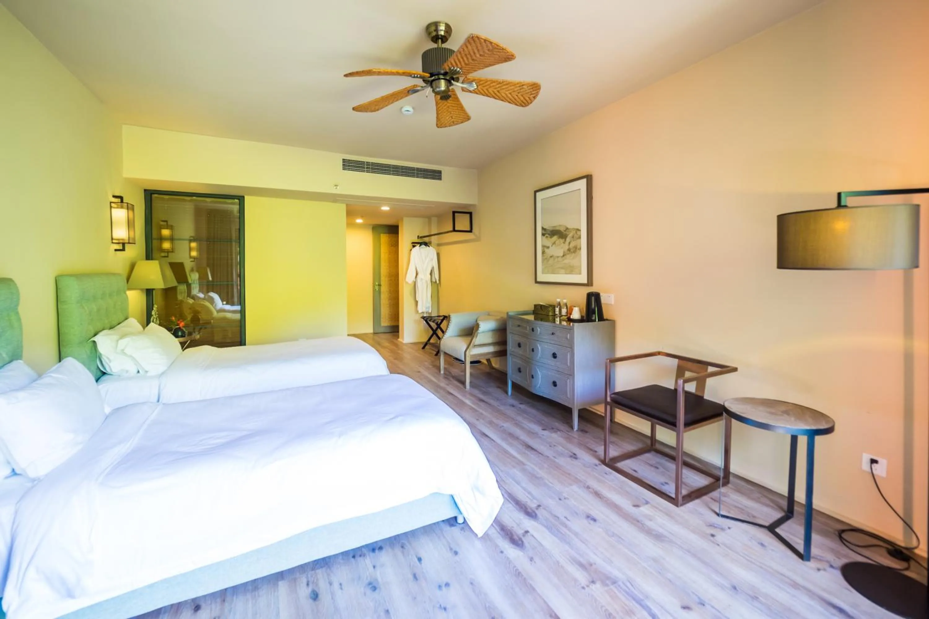 Bed in Moganshan Arcadia Resorts