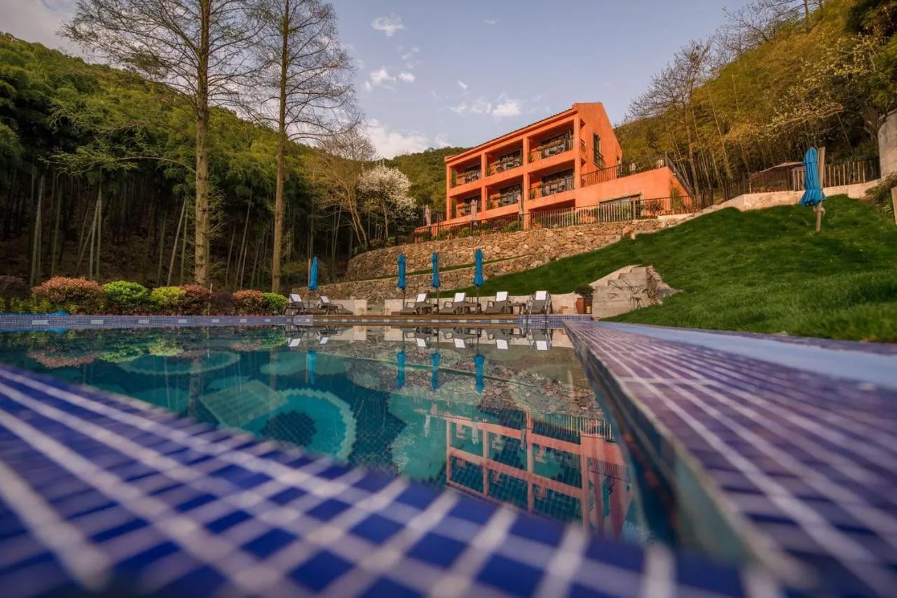 Swimming pool in Moganshan Arcadia Resorts