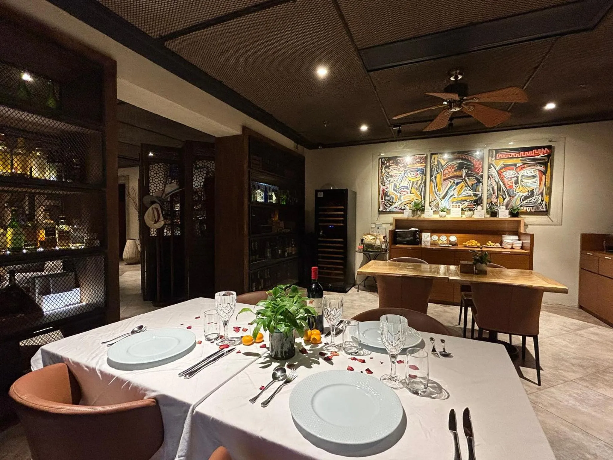 Restaurant/places to eat in Moganshan Arcadia Resorts