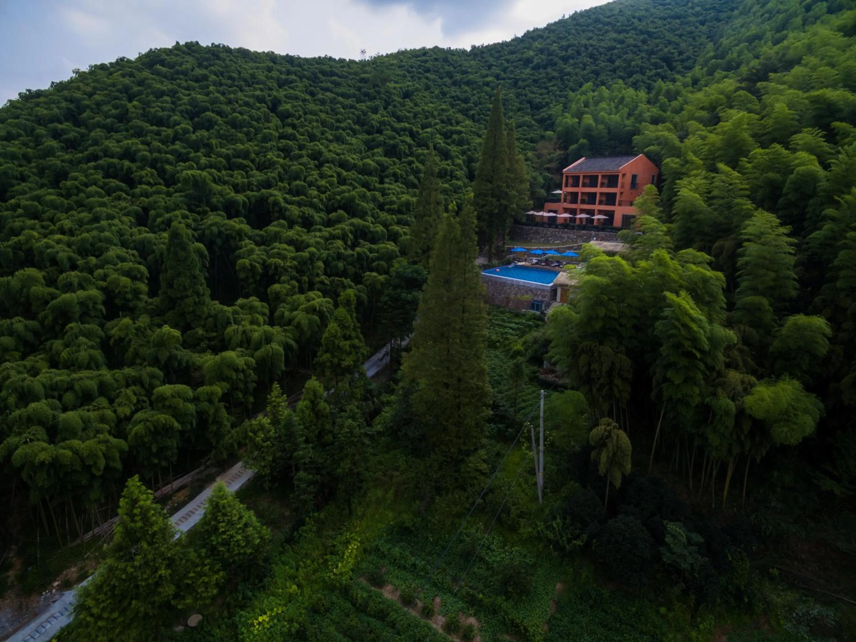 Swimming pool in Moganshan Arcadia Resorts