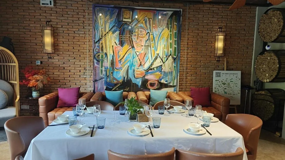 Restaurant/places to eat in Moganshan Arcadia Resorts