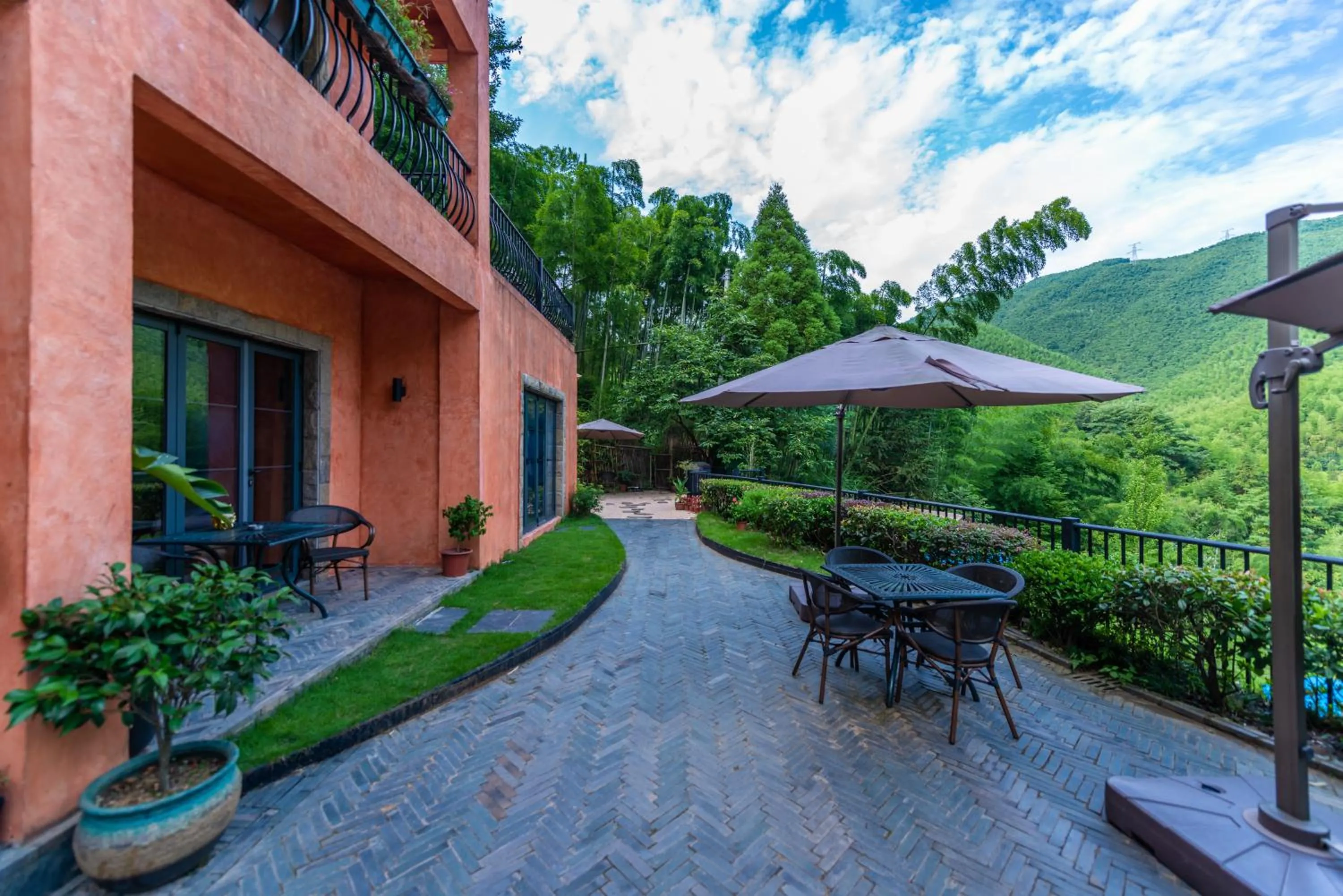 Garden in Moganshan Arcadia Resorts