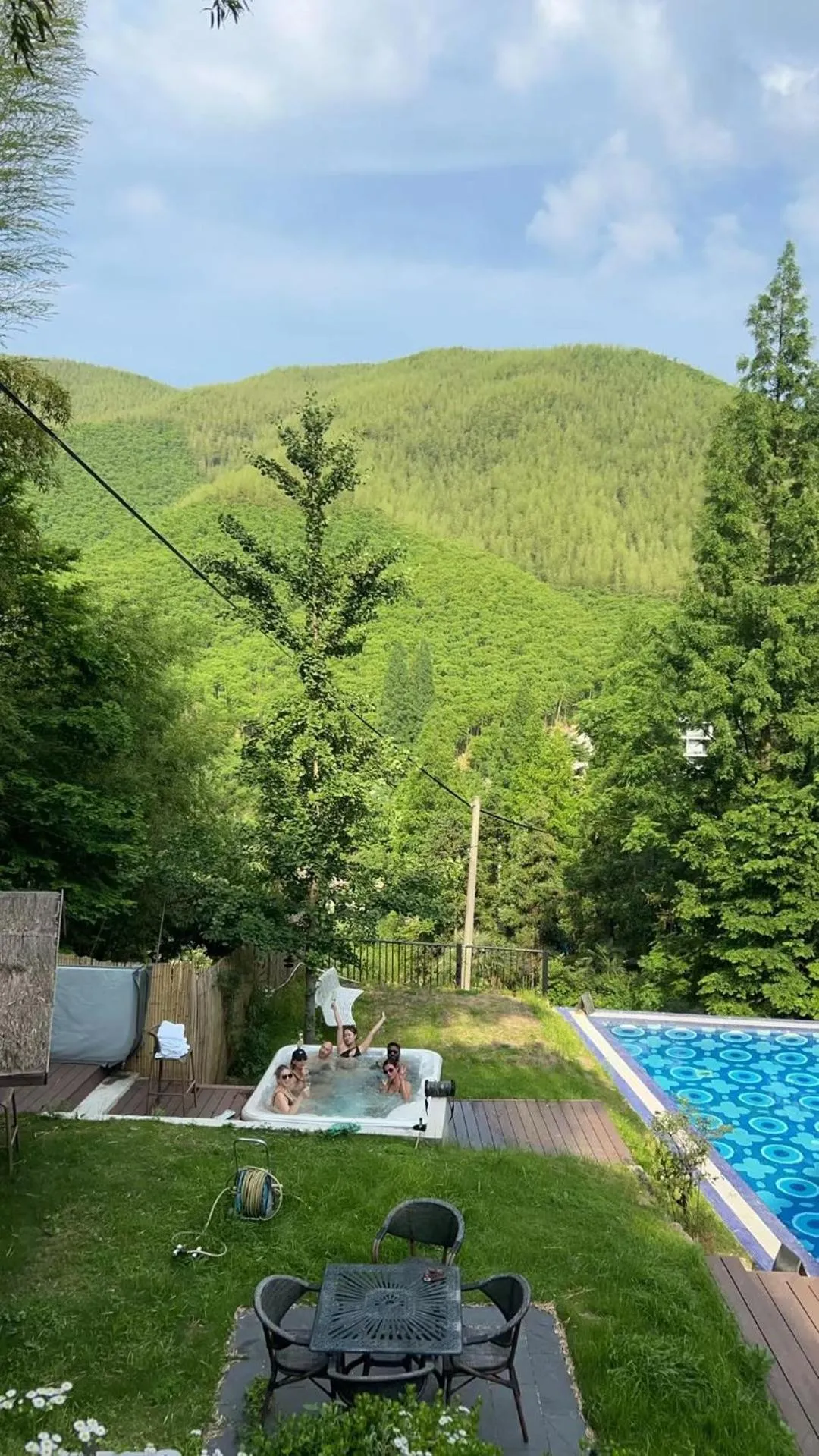 Hot Tub in Moganshan Arcadia Resorts