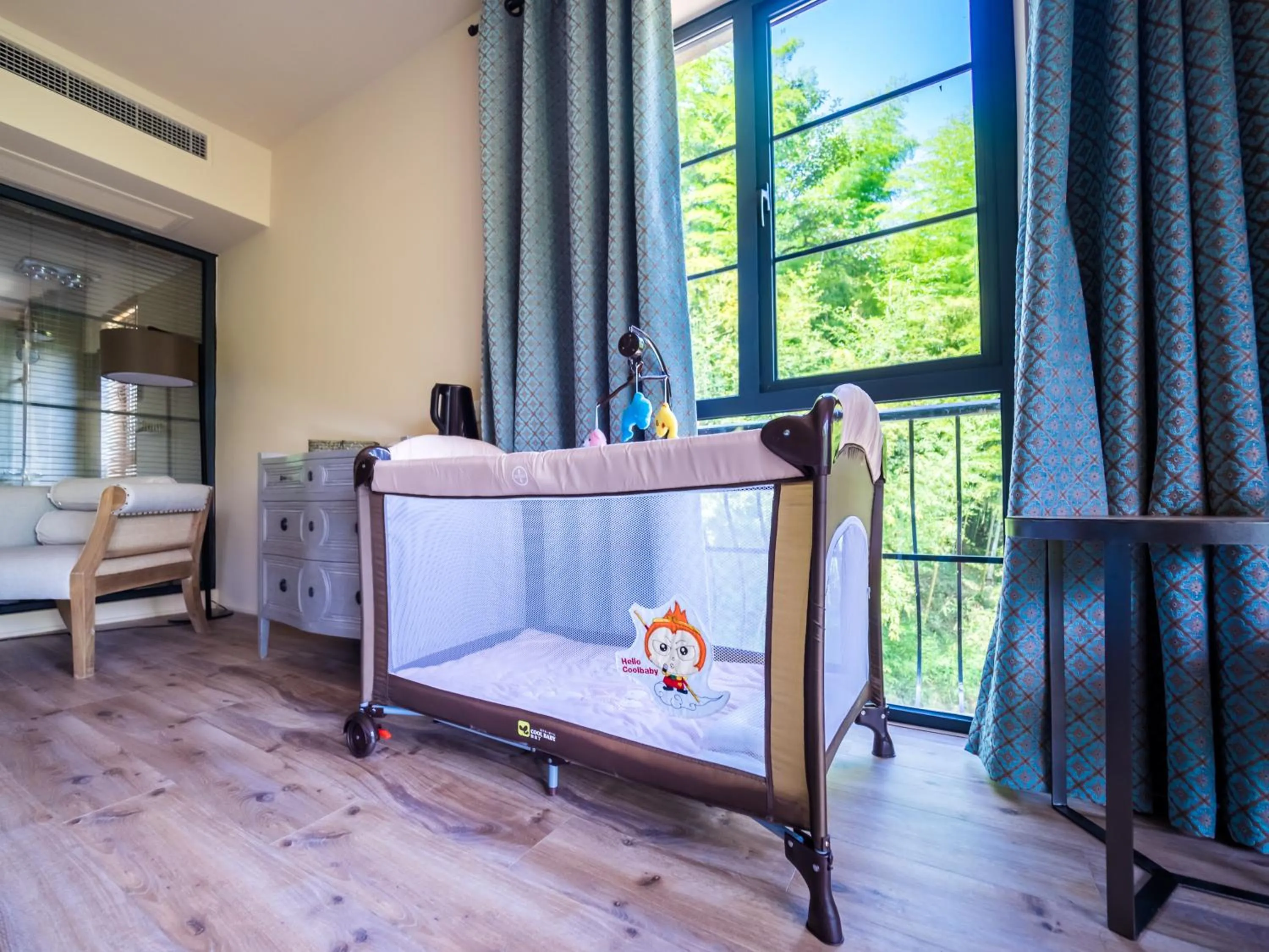 Bed in Moganshan Arcadia Resorts