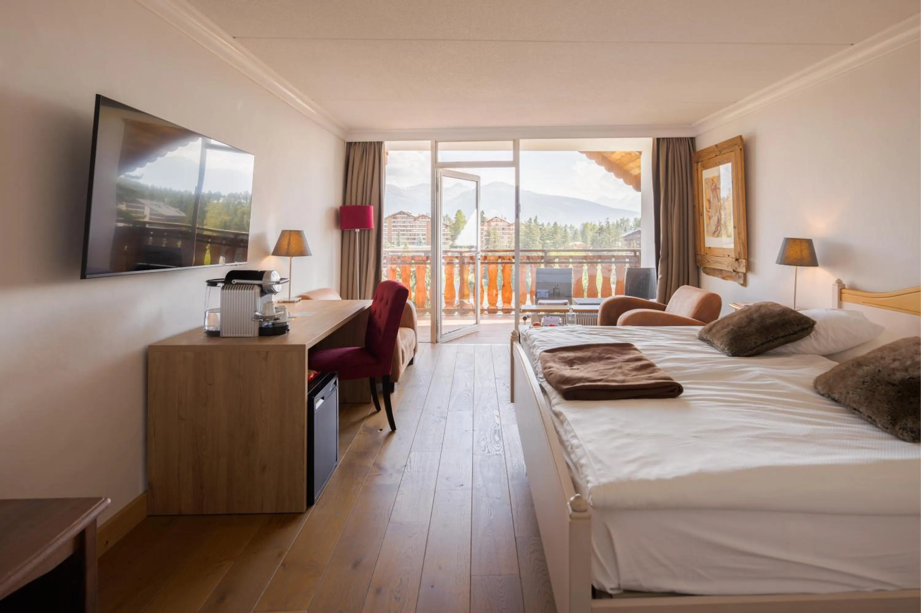 Mountain view, Bed in Hotel Etrier