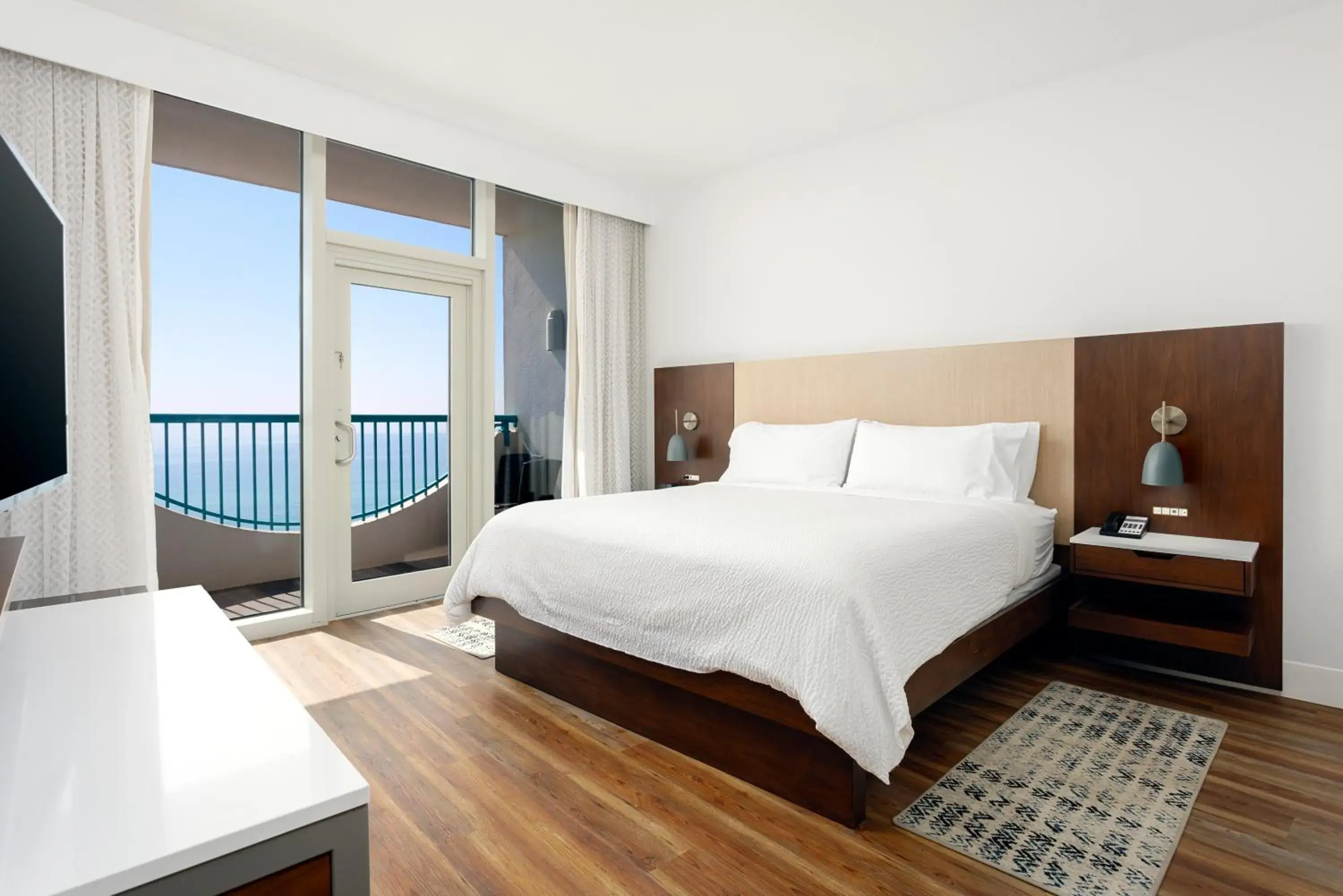 King Suite with Balcony in Holiday Inn Express Pensacola Beach by IHG King Suite with Balcony in Holiday Inn Express Pensacola Beach by IHG