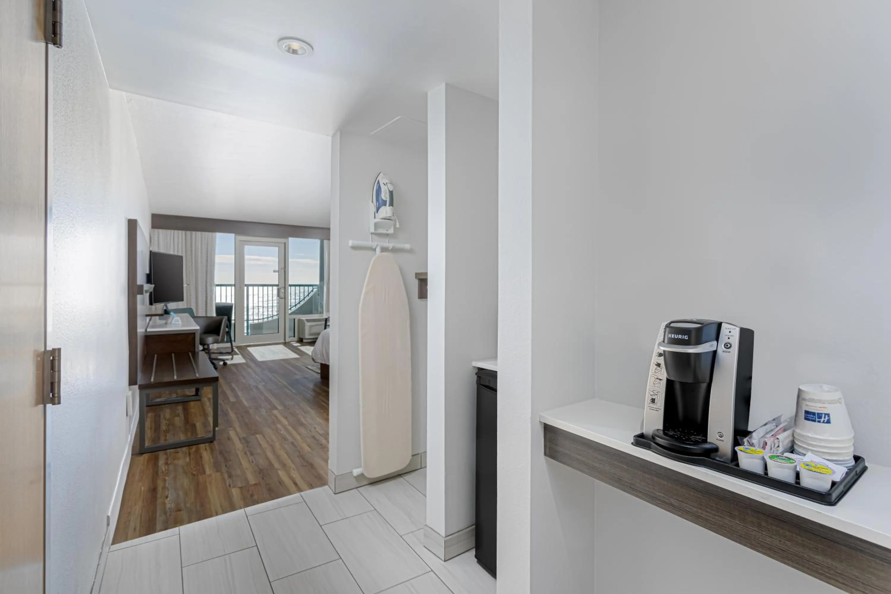 Holiday Inn Express Pensacola Beach by IHG