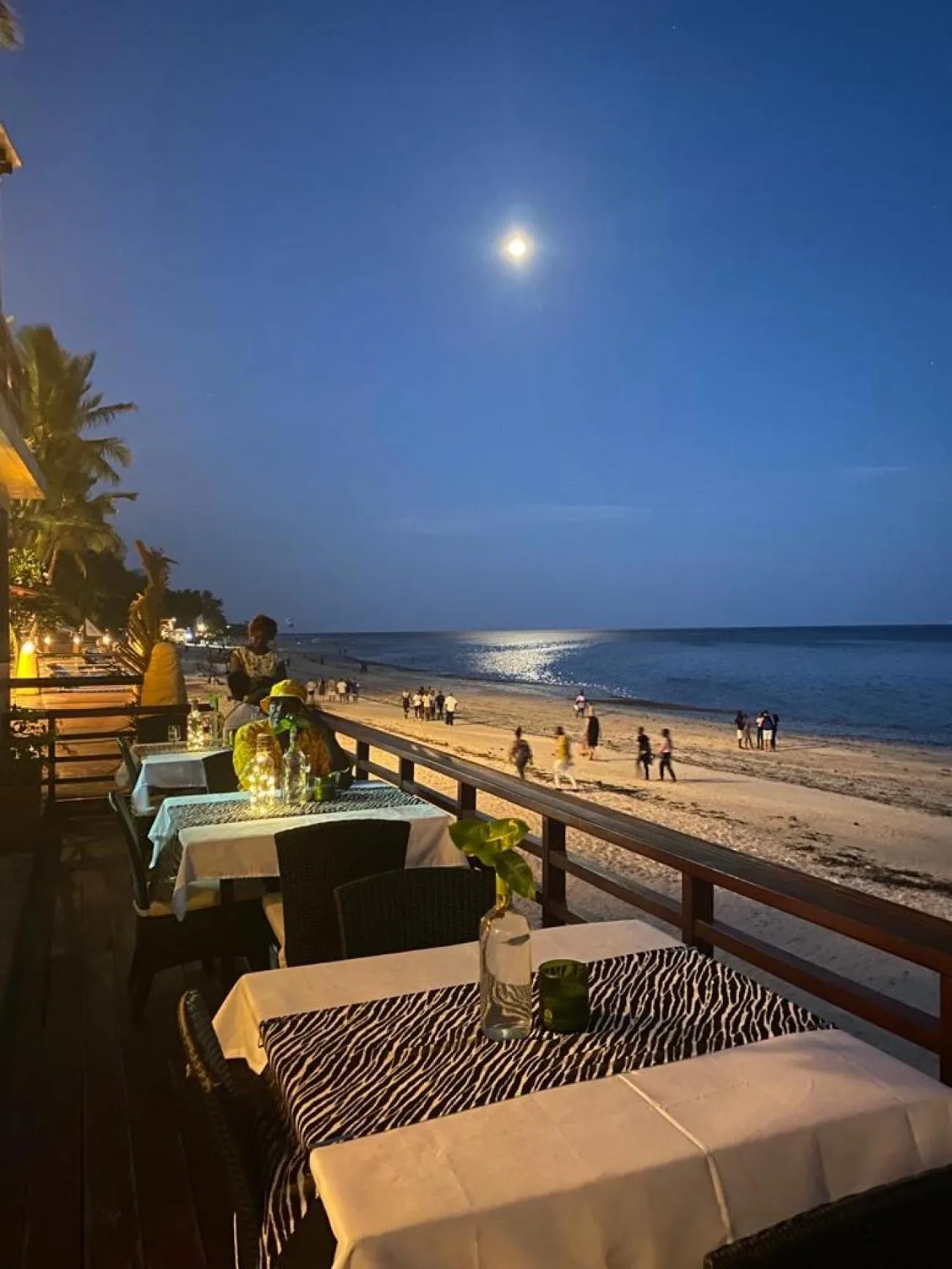 Restaurant/places to eat in Indiana Beach Apartments