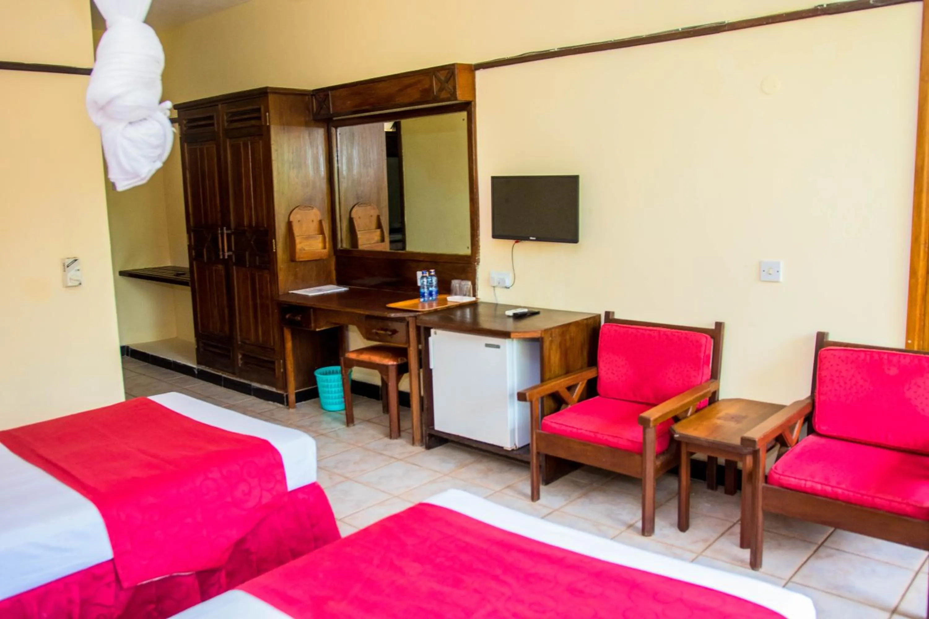 TV and multimedia in Indiana Beach Apartments