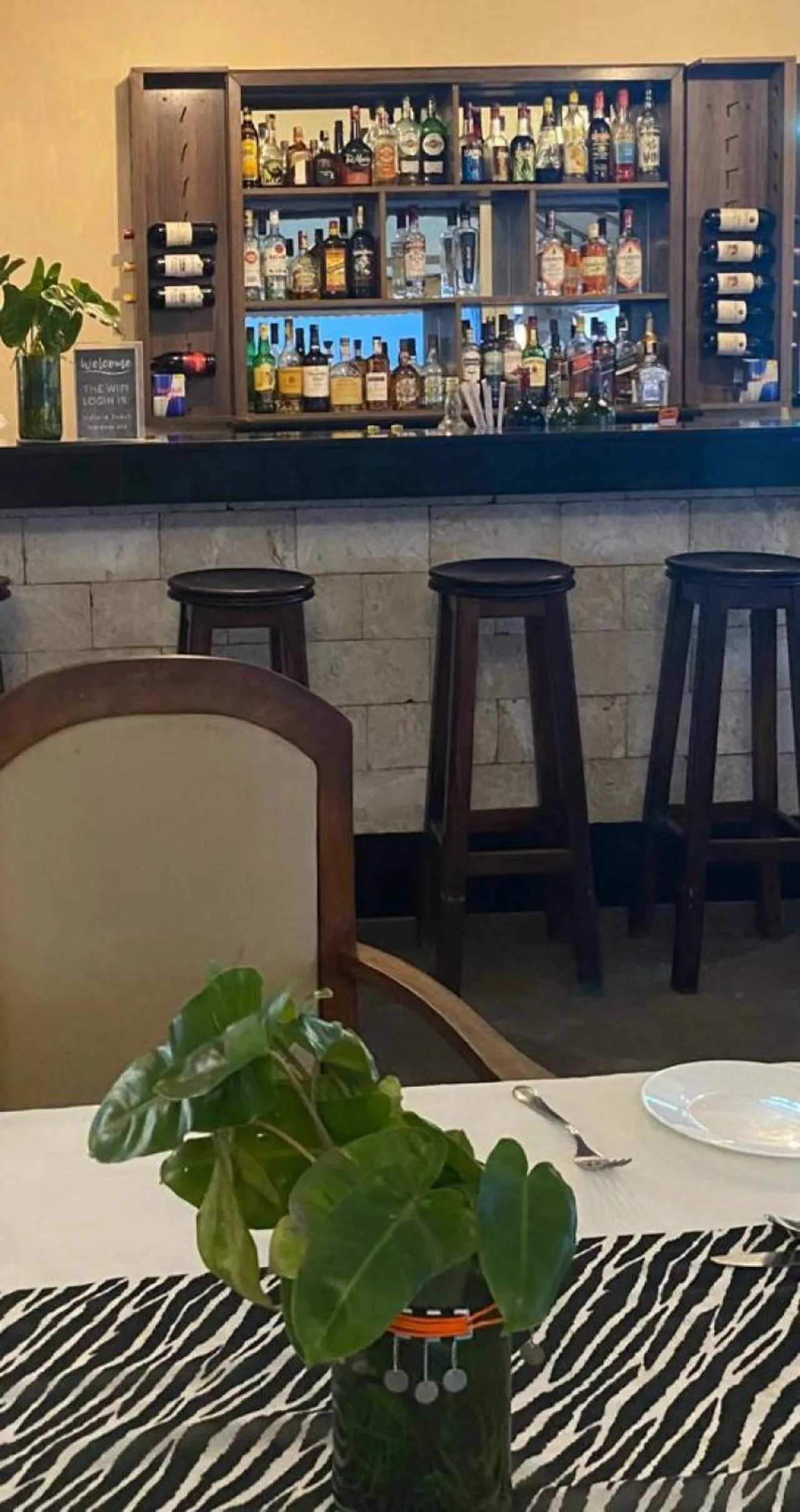 Restaurant/places to eat in Indiana Beach Apartments