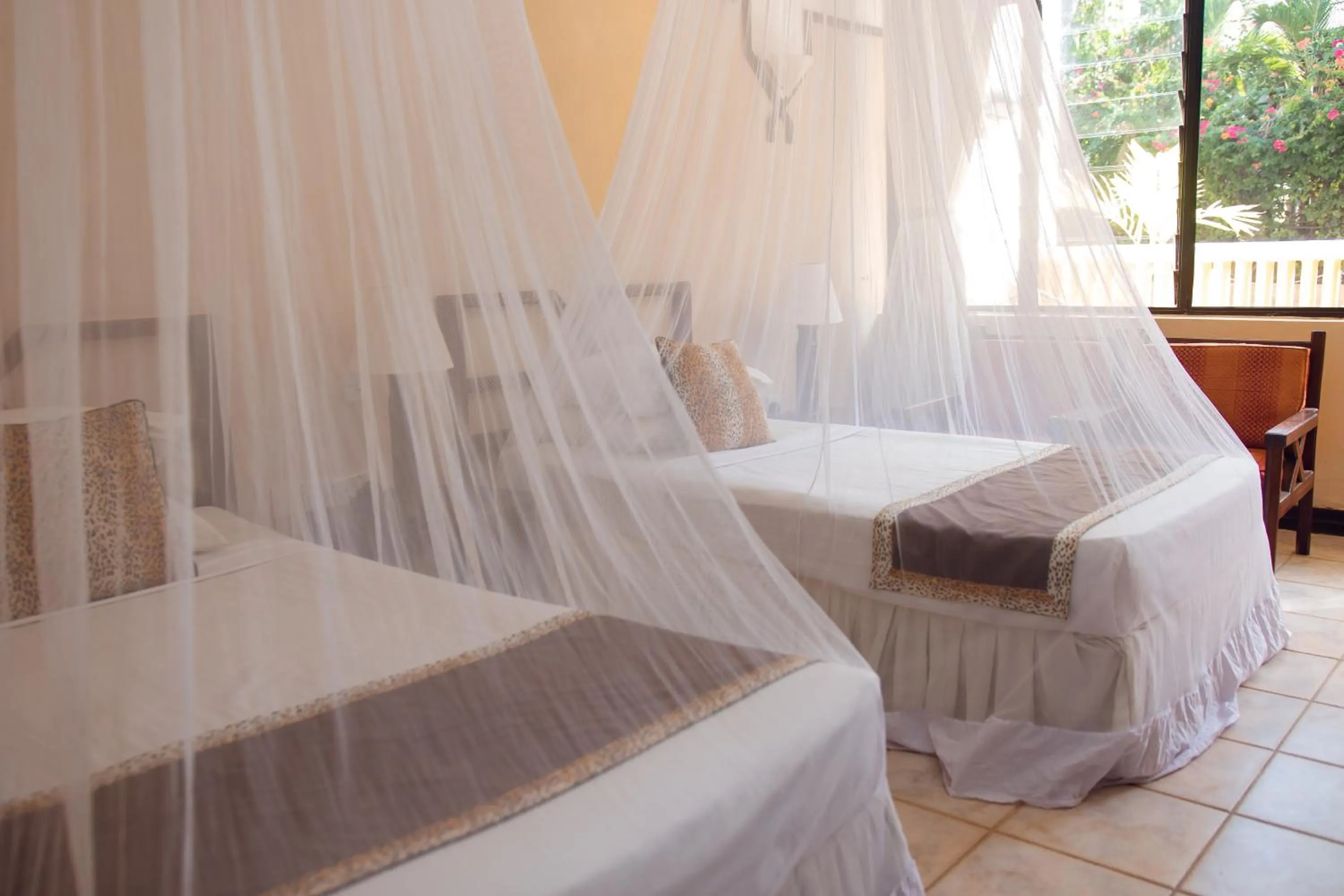 Bedroom, Bed in Indiana Beach Apartments