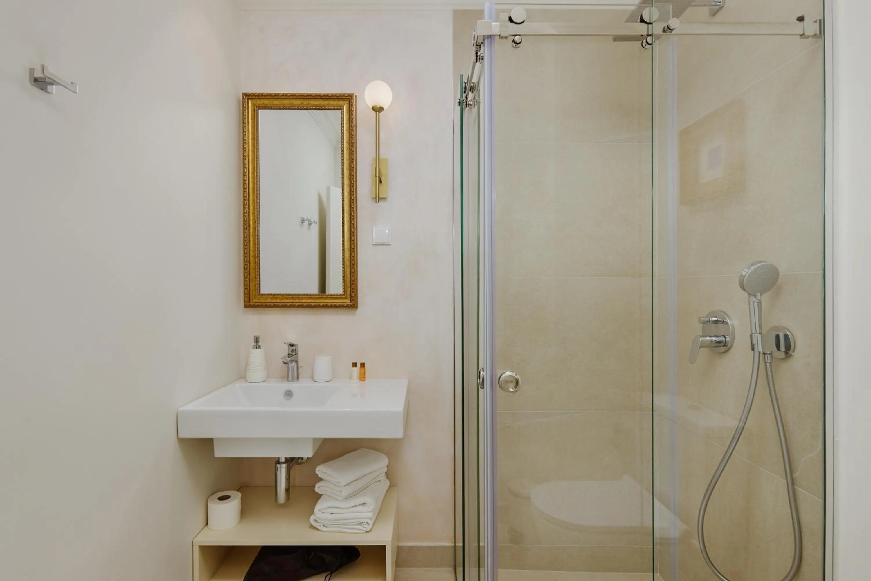 Bathroom in Vila Perast Boutique Hotel