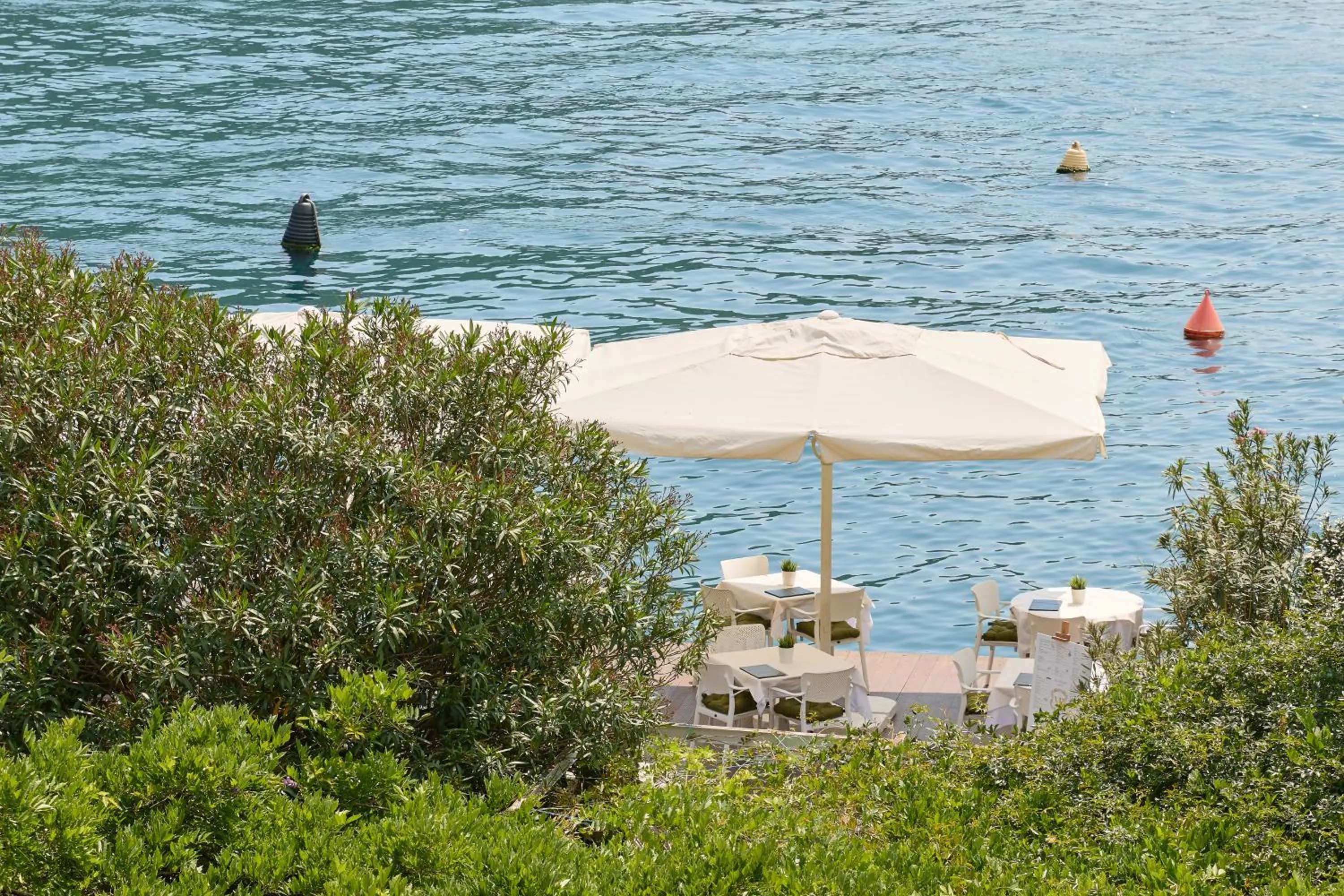 Restaurant/places to eat in Vila Perast Boutique Hotel