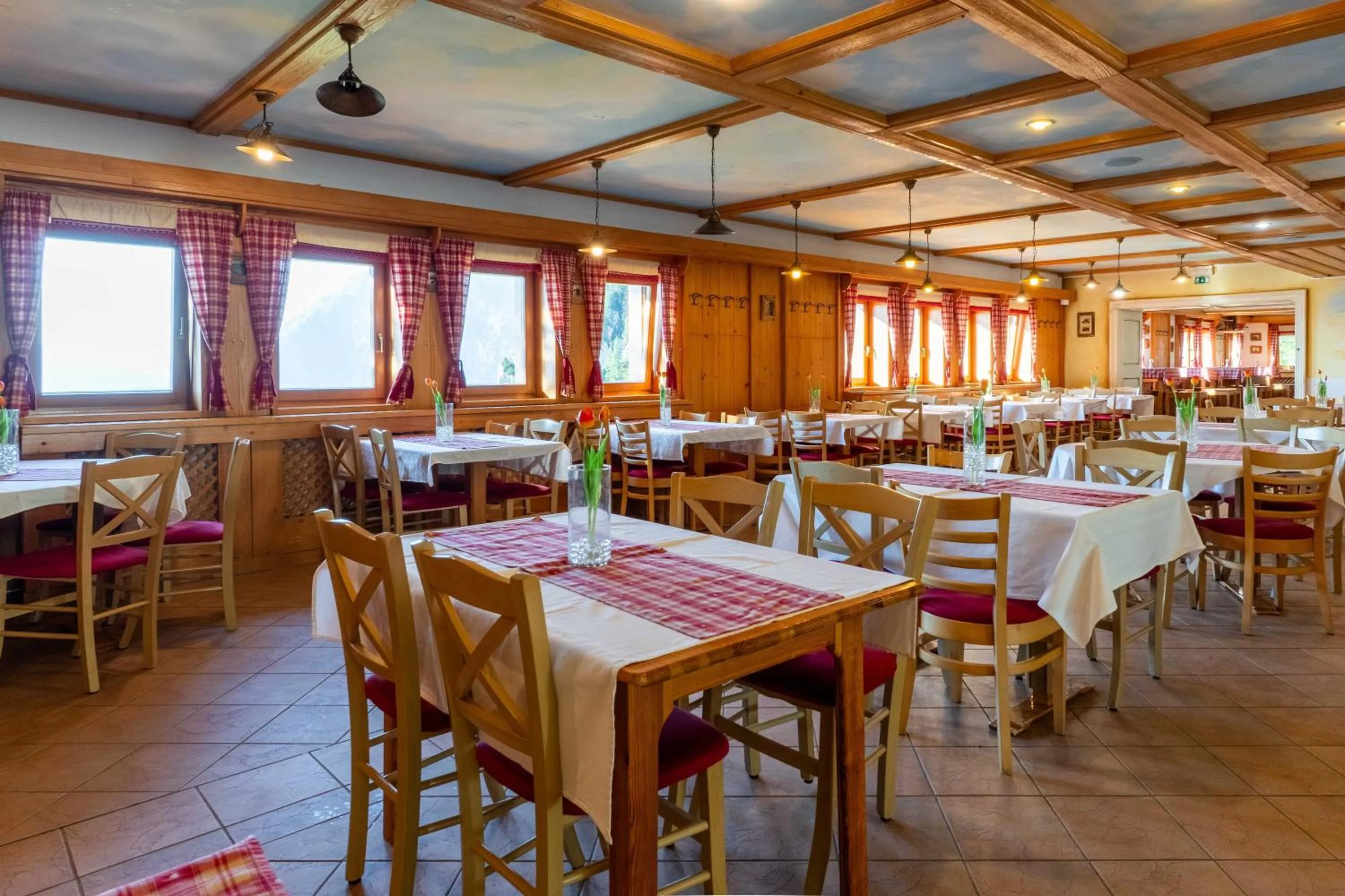 Restaurant/places to eat in Hotel Krvavec