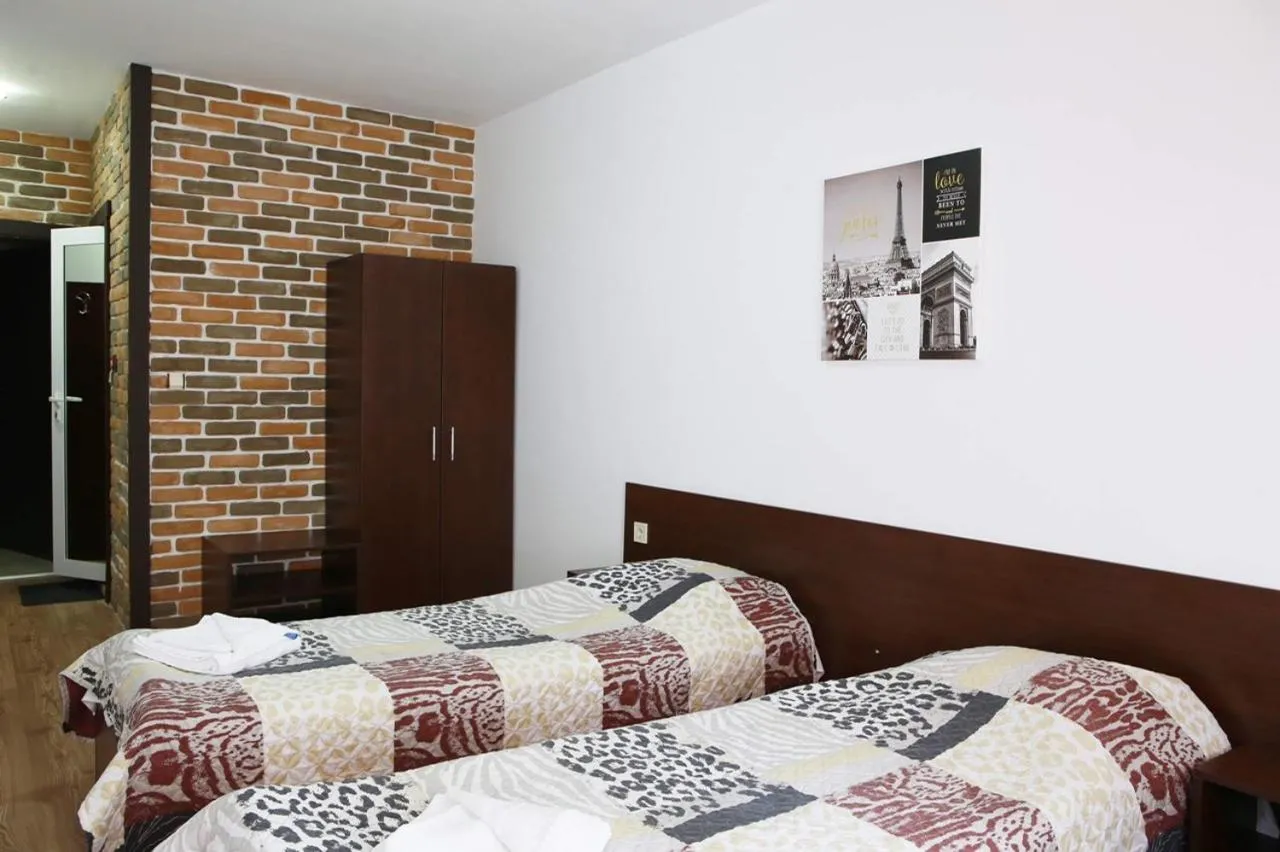 Bed in Hotel Slivnitsa