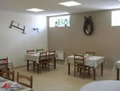 Restaurant/places to eat in LOGIS - Auberge Du Colombier Restaurant/places to eat in LOGIS - Auberge Du Colombier