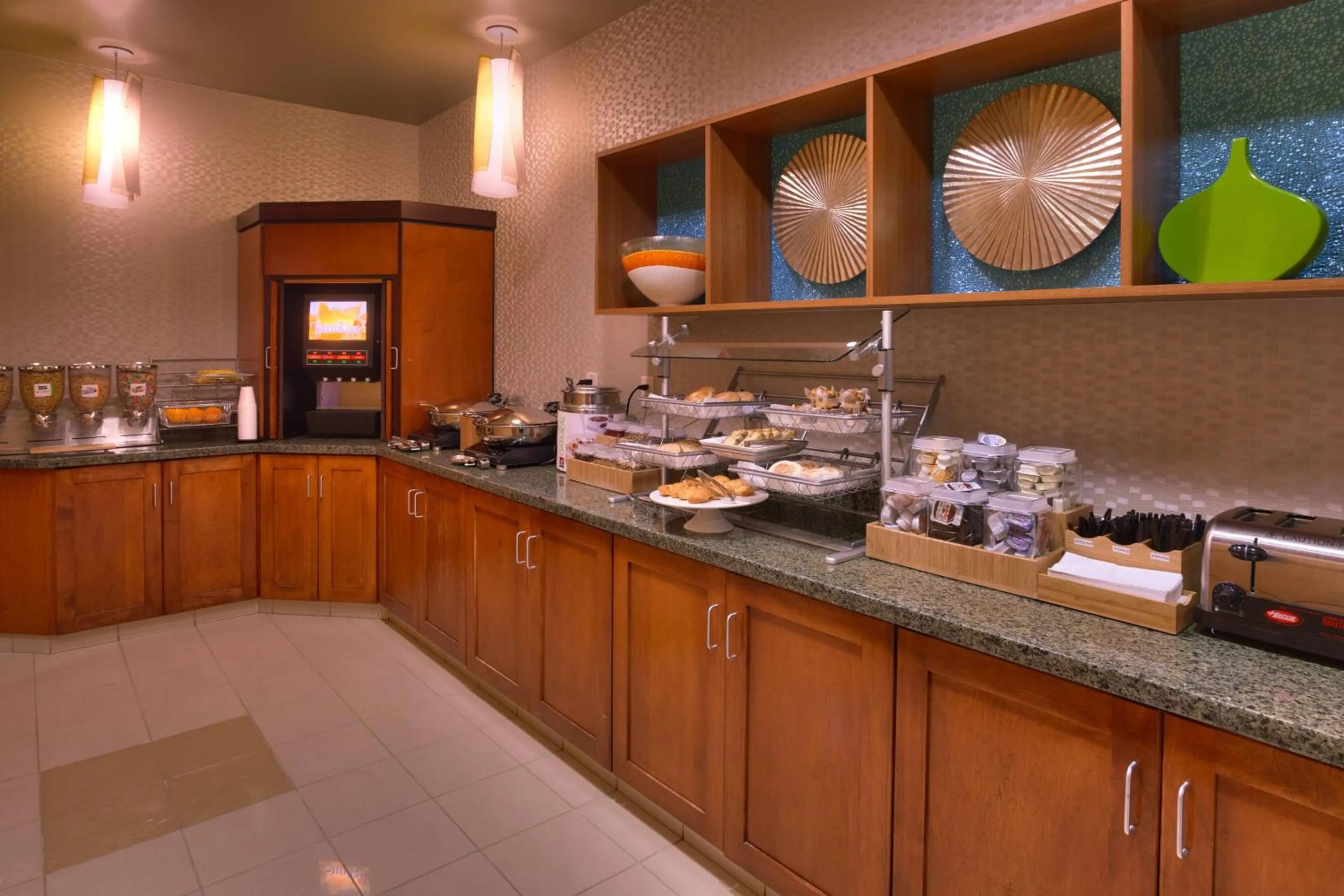 Breakfast in SpringHill Suites by Marriott Cedar City
