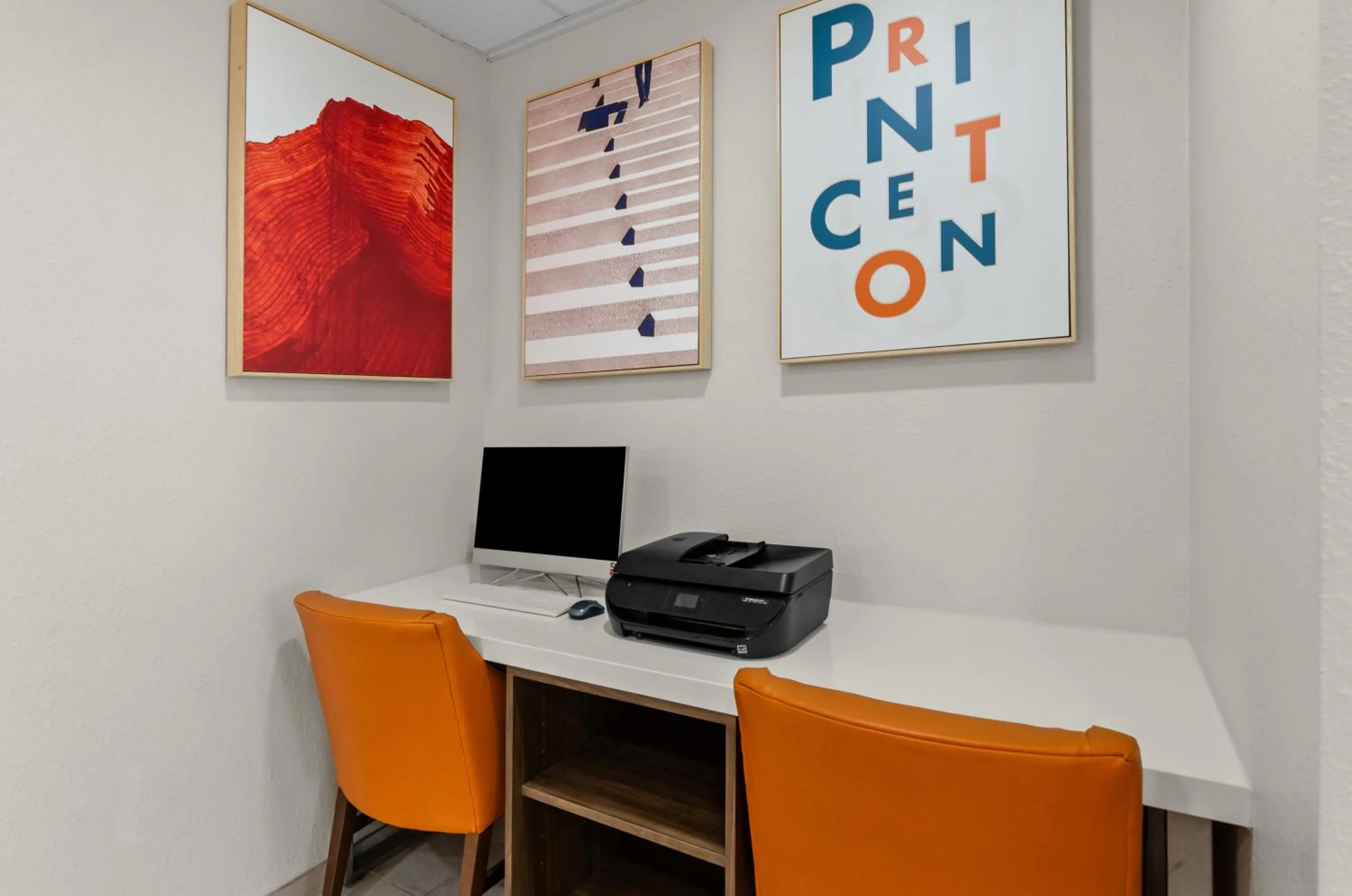 Business facilities in Holiday Inn Express Princeton/I-77 by IHG