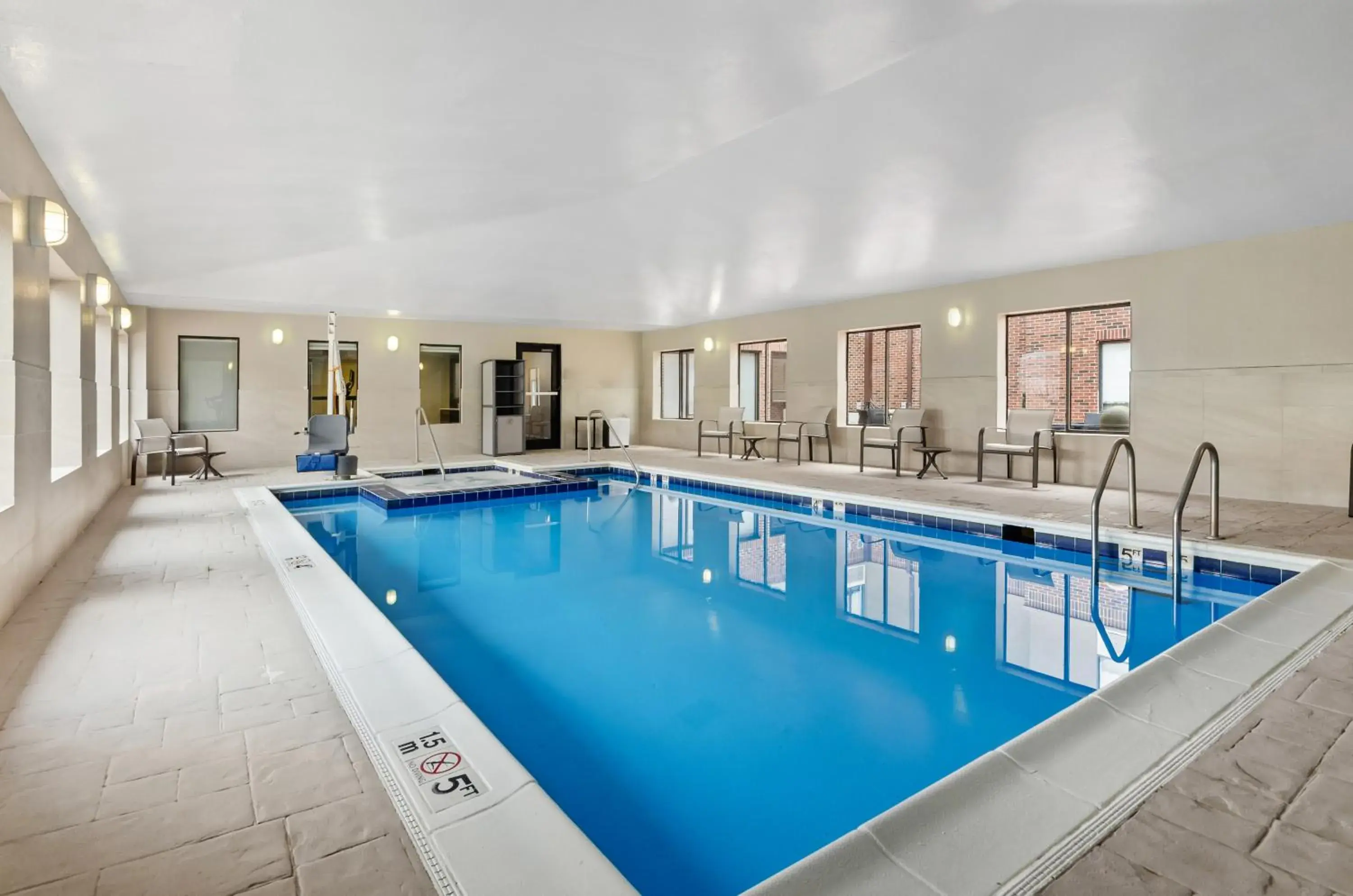 Swimming pool in Holiday Inn Express Princeton/I-77 by IHG Swimming pool in Holiday Inn Express Princeton/I-77 by IHG