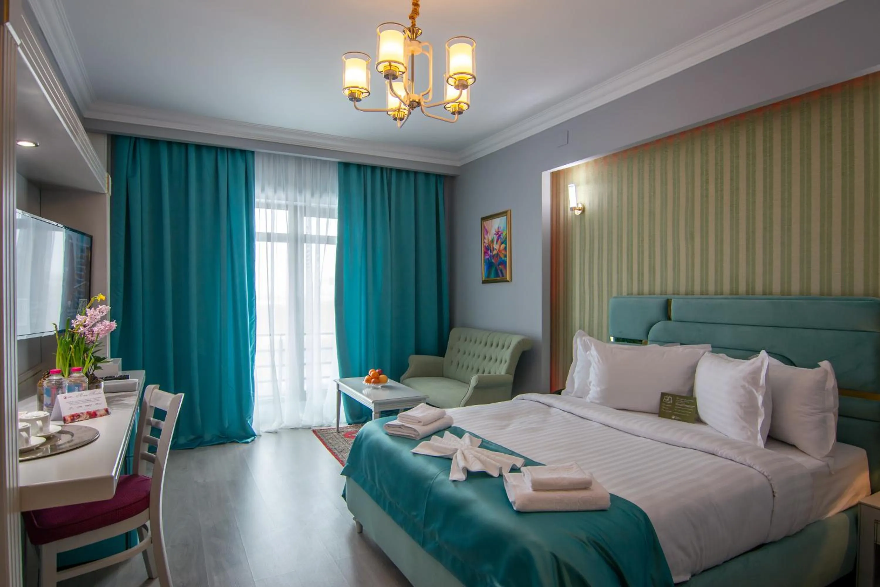 Photo of the whole room, Bed in Phoenicia Express Hotel