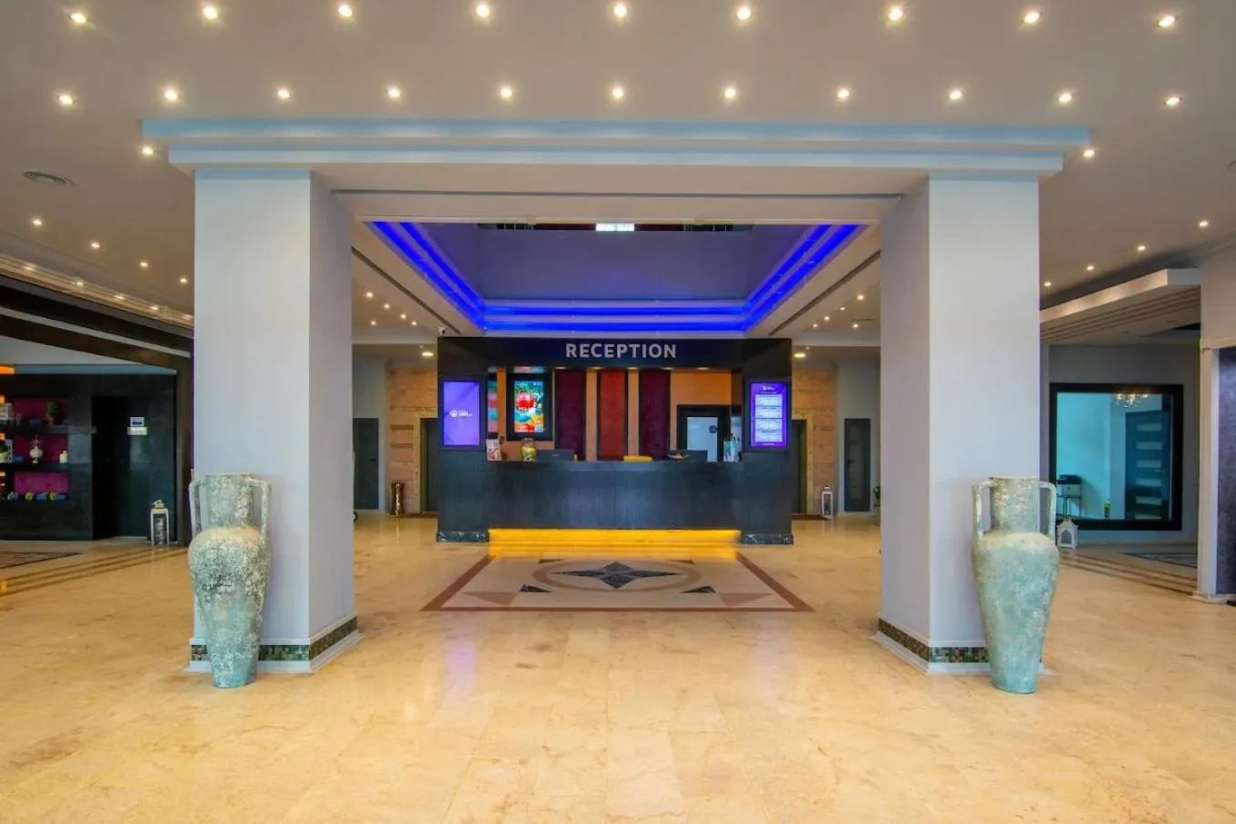 Lobby or reception in Phoenicia Express Hotel