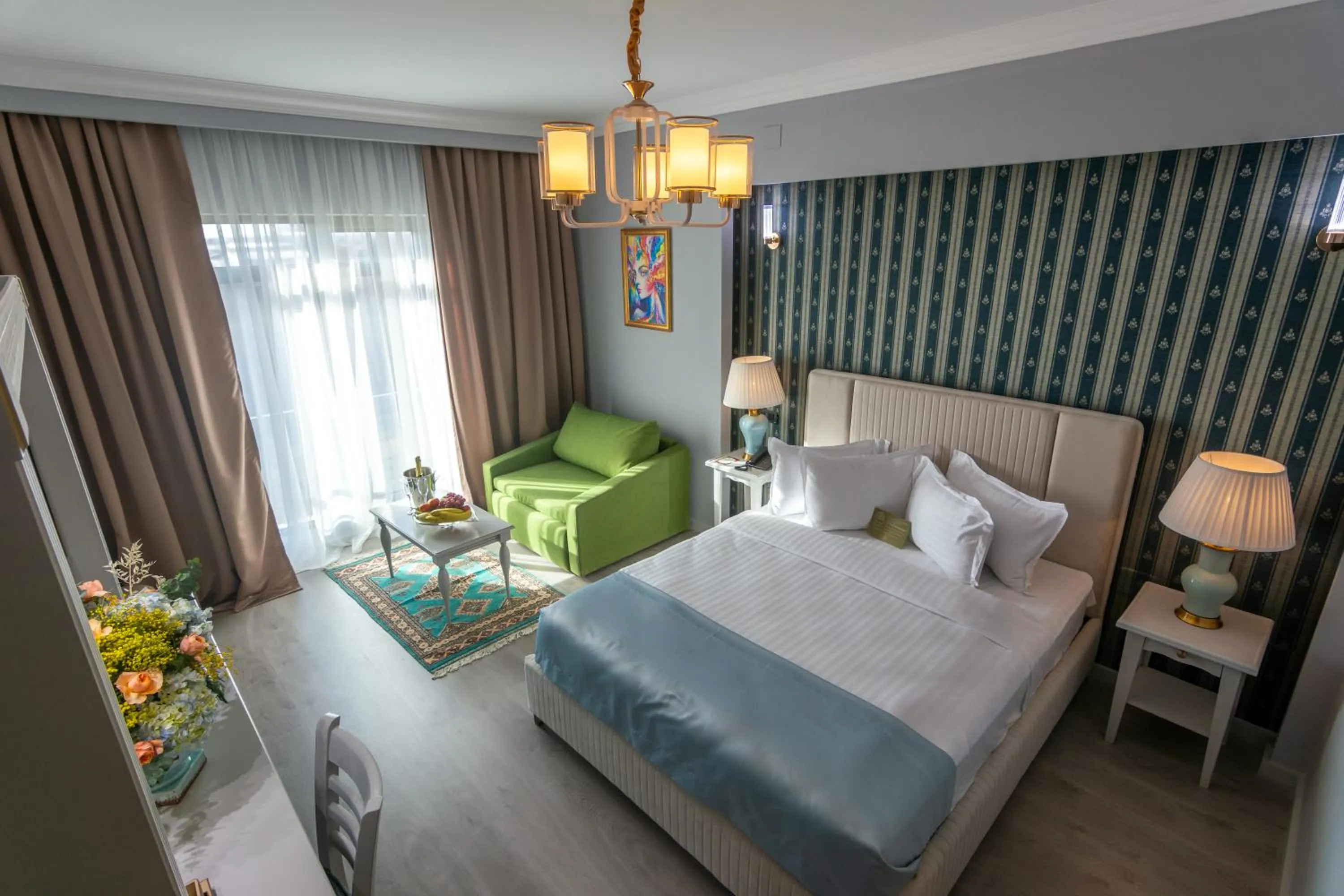 Bed in Phoenicia Express Hotel