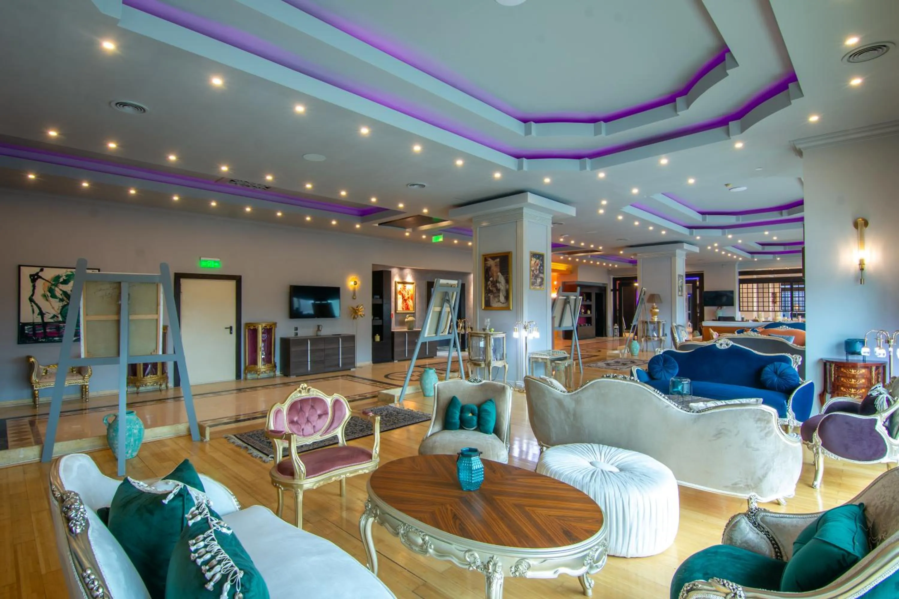 Lobby or reception in Phoenicia Express Hotel