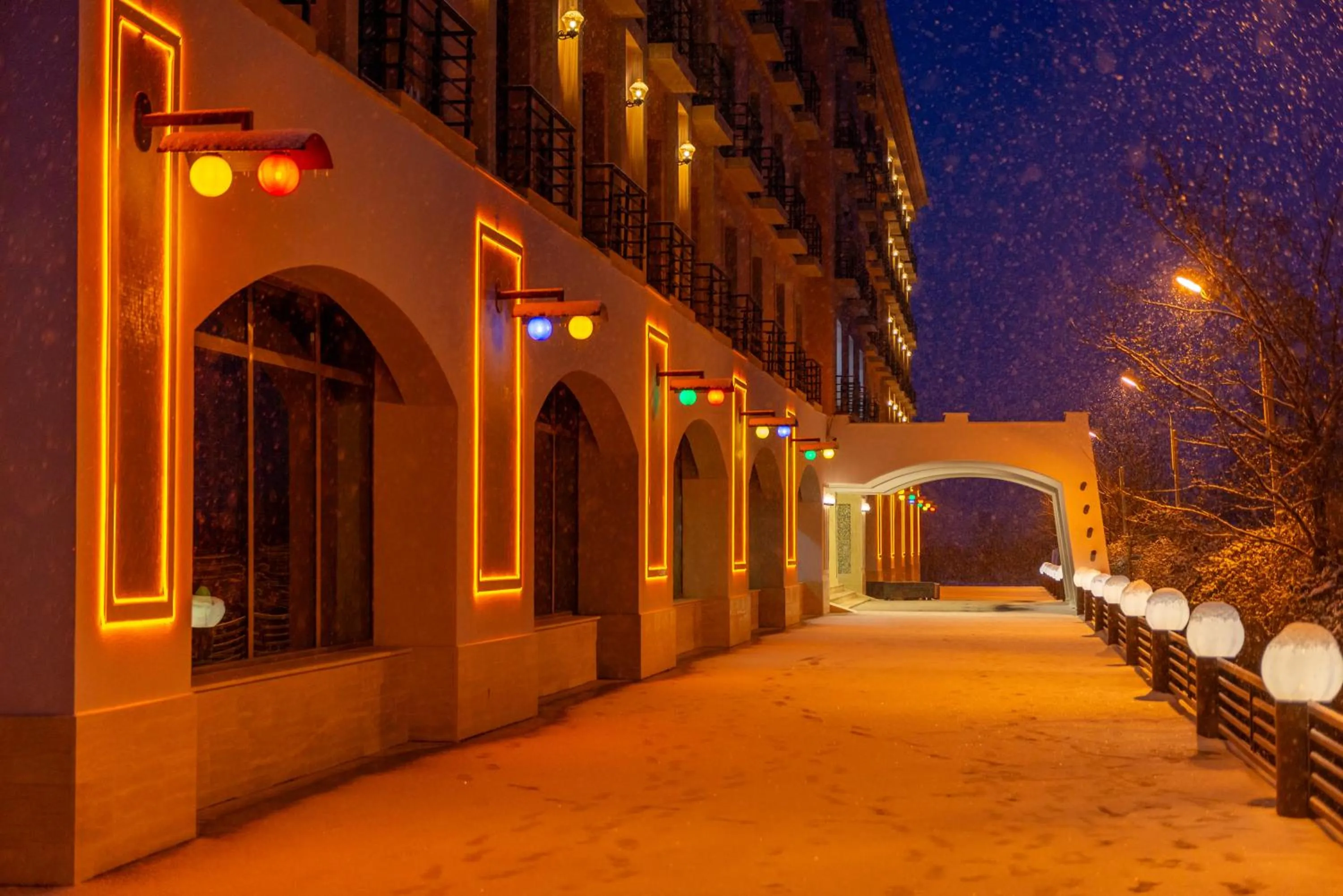 Property building in Phoenicia Express Hotel