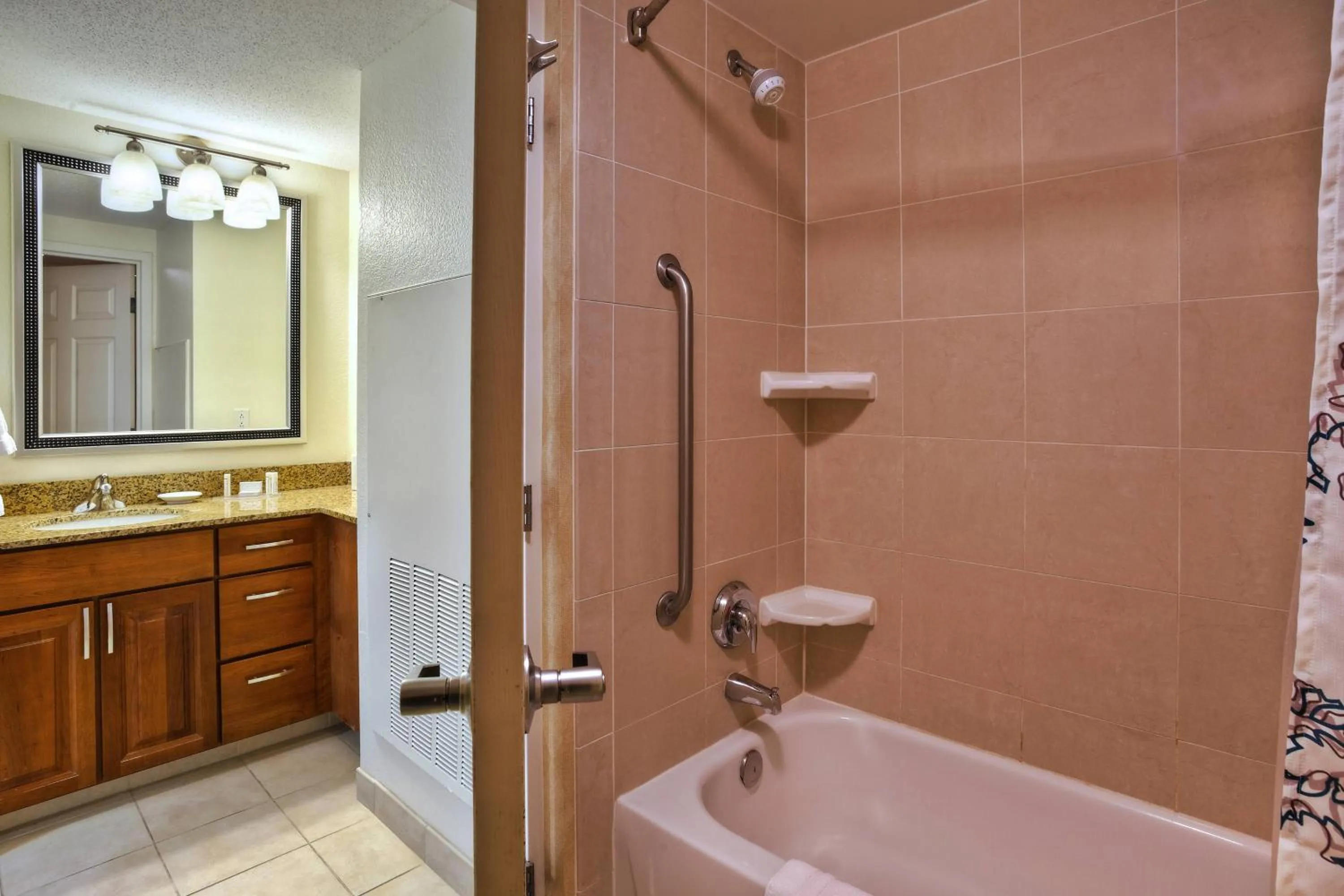 Bathroom in Residence Inn by Marriott Madison West/Middleton