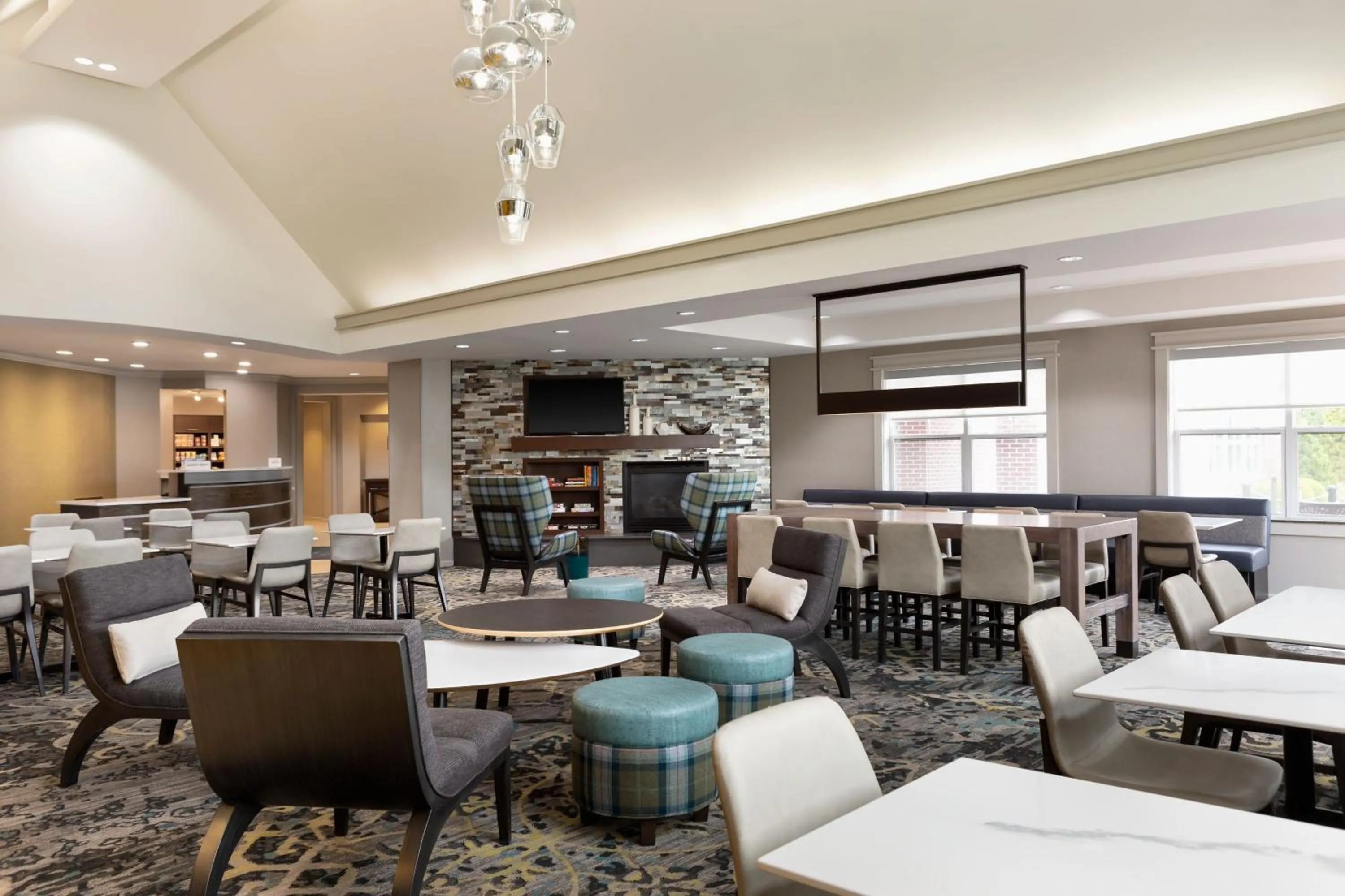 Restaurant/places to eat in Residence Inn by Marriott Madison West/Middleton