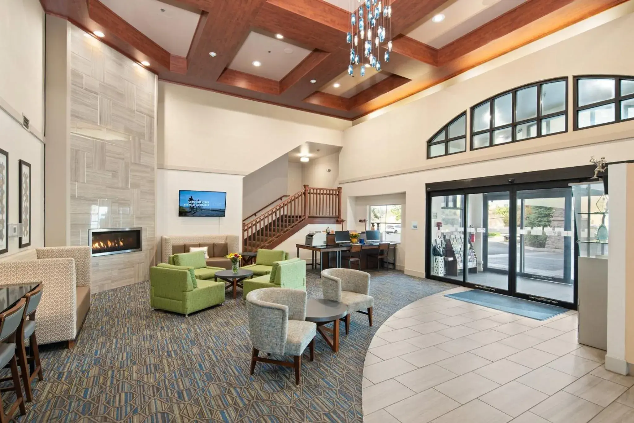 Property building in Holiday Inn Express Hotel & Suites Coeur D'Alene I-90 Exit 11 by IHG Property building in Holiday Inn Express Hotel & Suites Coeur D'Alene I-90 Exit 11 by IHG