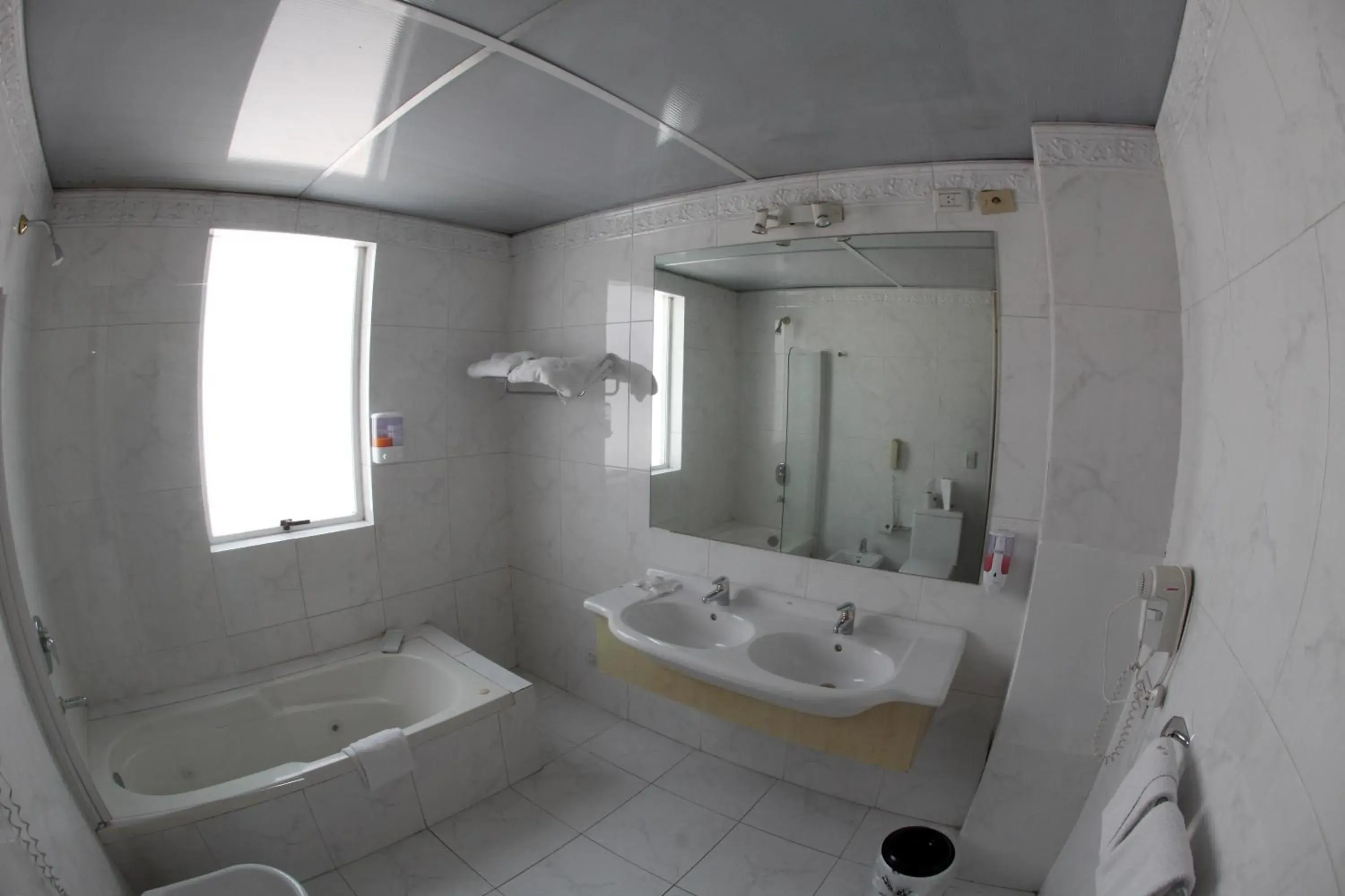 Bathroom in Cristal Palace Hotel Bathroom in Cristal Palace Hotel